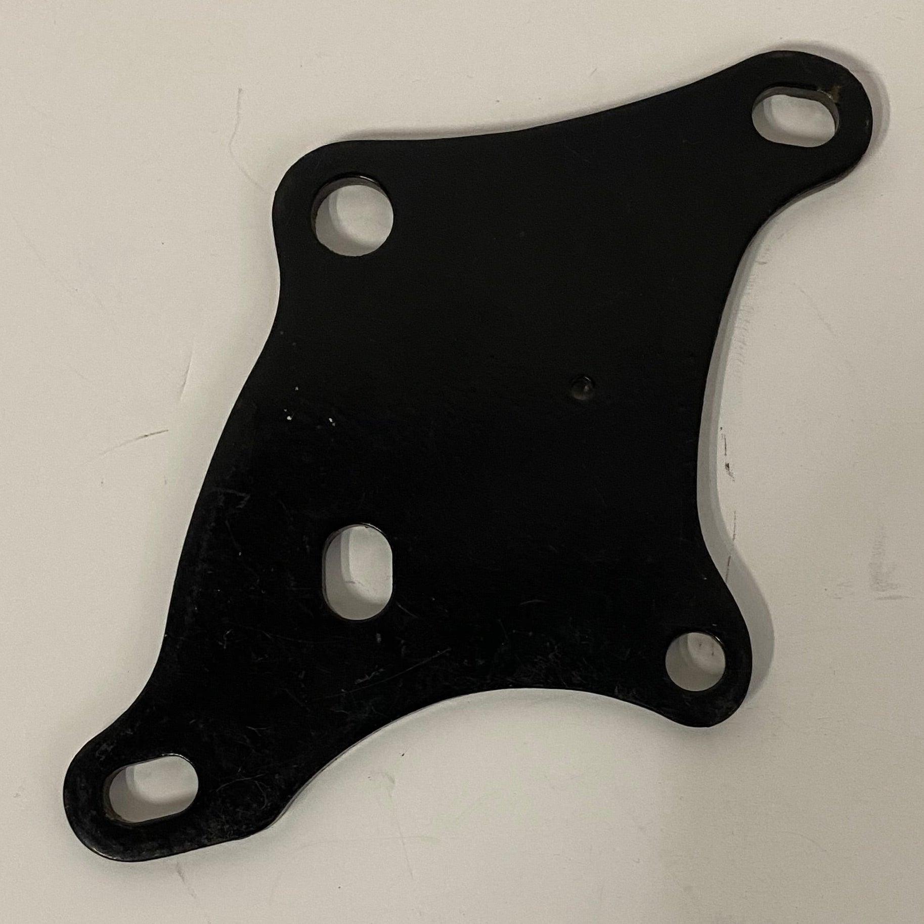 Support moteur avant inférieur Sportster Harley Davidson REF OEM 16210-79