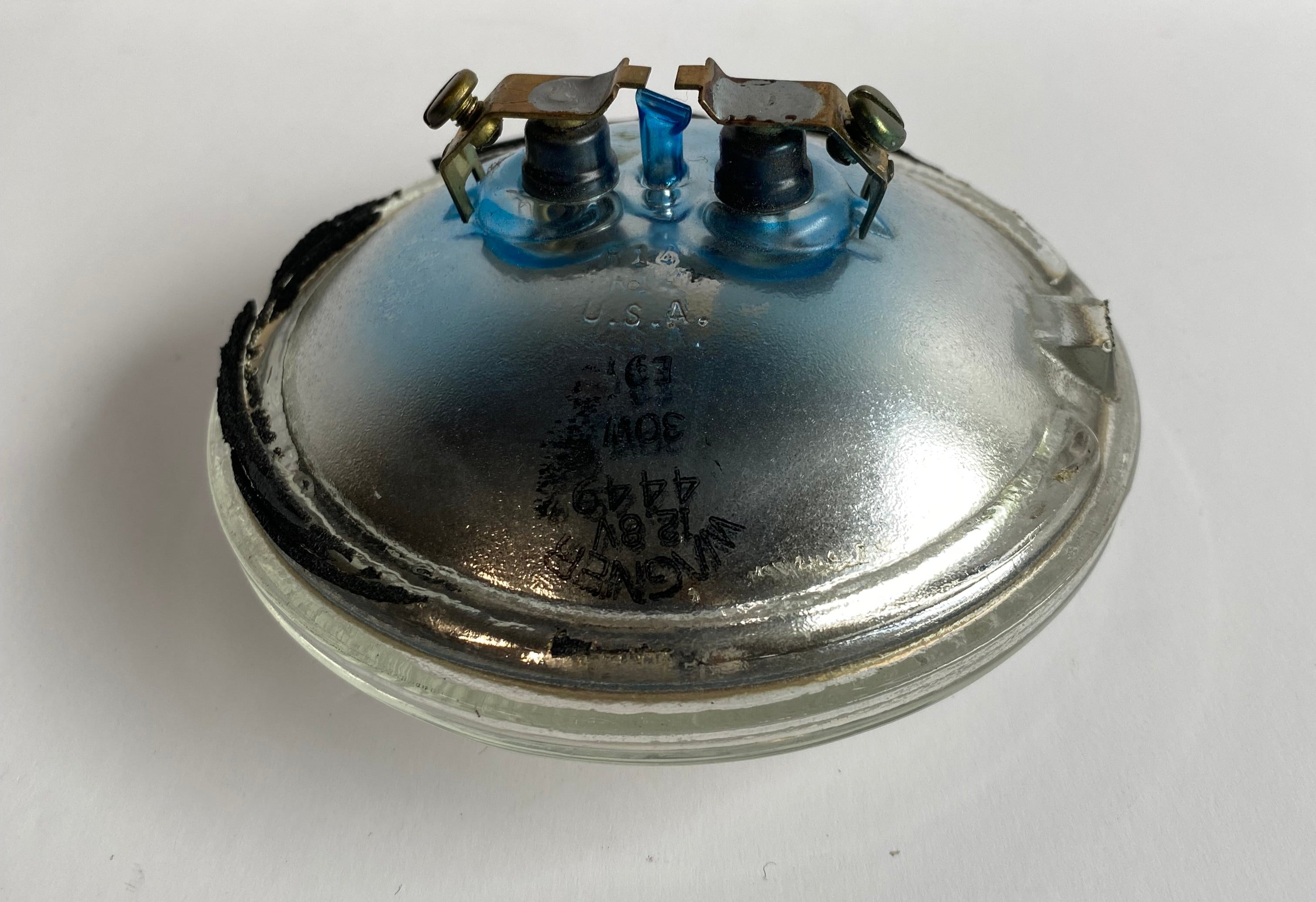 Optique 4-1/2 passing lamp sealed beam 12V Harley Davidson REF OEM 68674-69