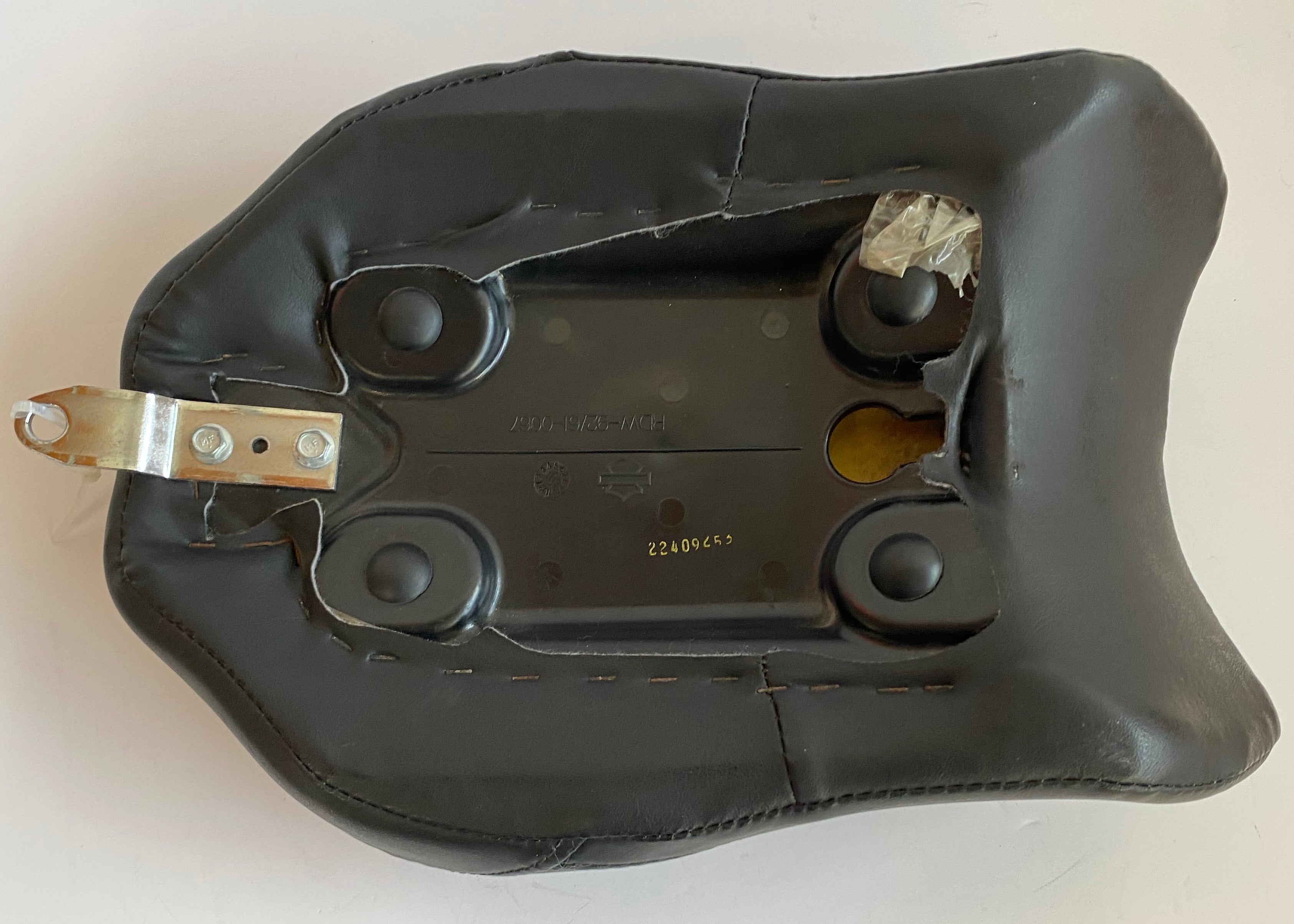 Selle passager amovible Dyna Harley Davidson REF OEM 51404-10