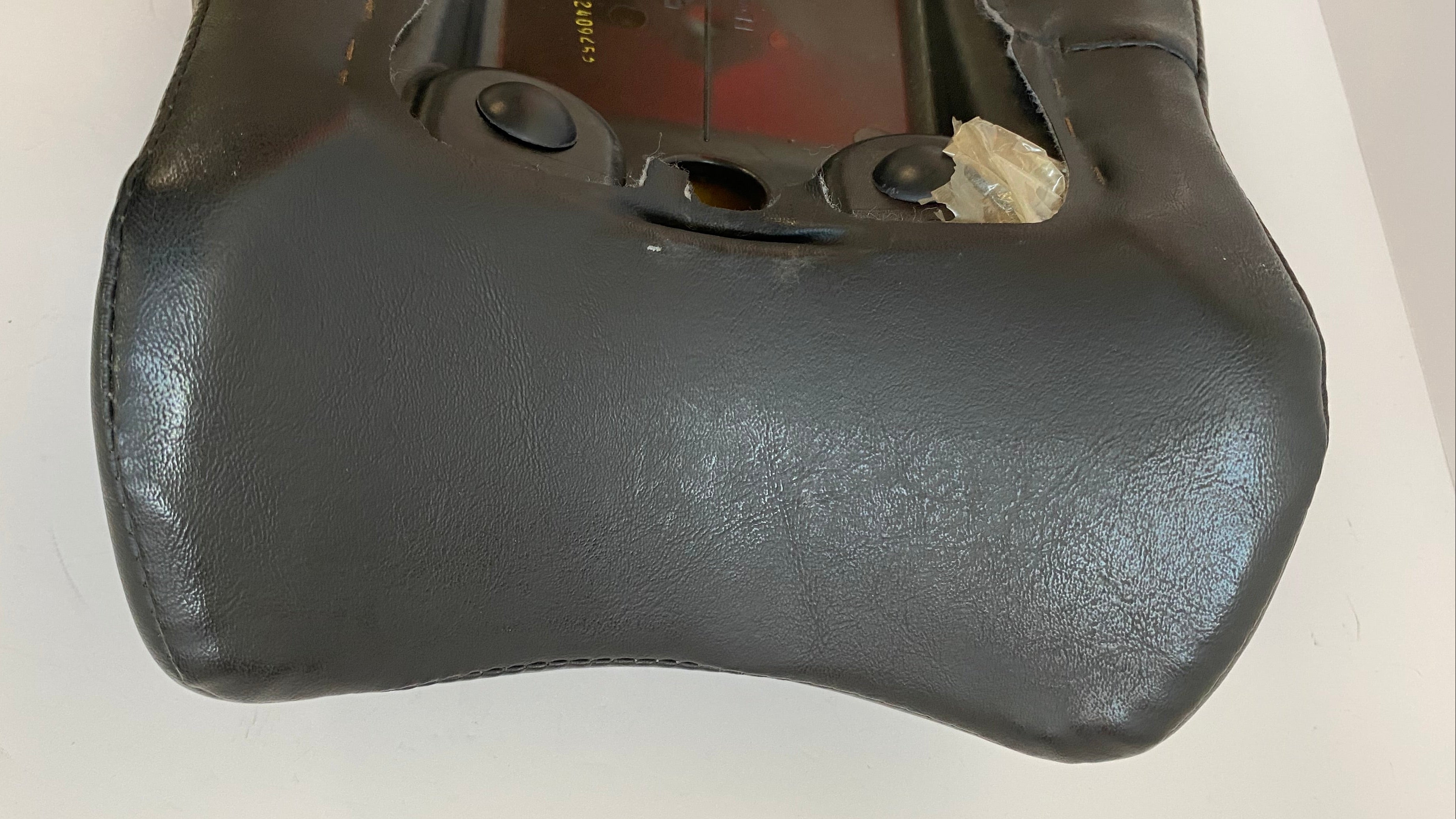 Selle passager amovible Dyna Harley Davidson REF OEM 51404-10