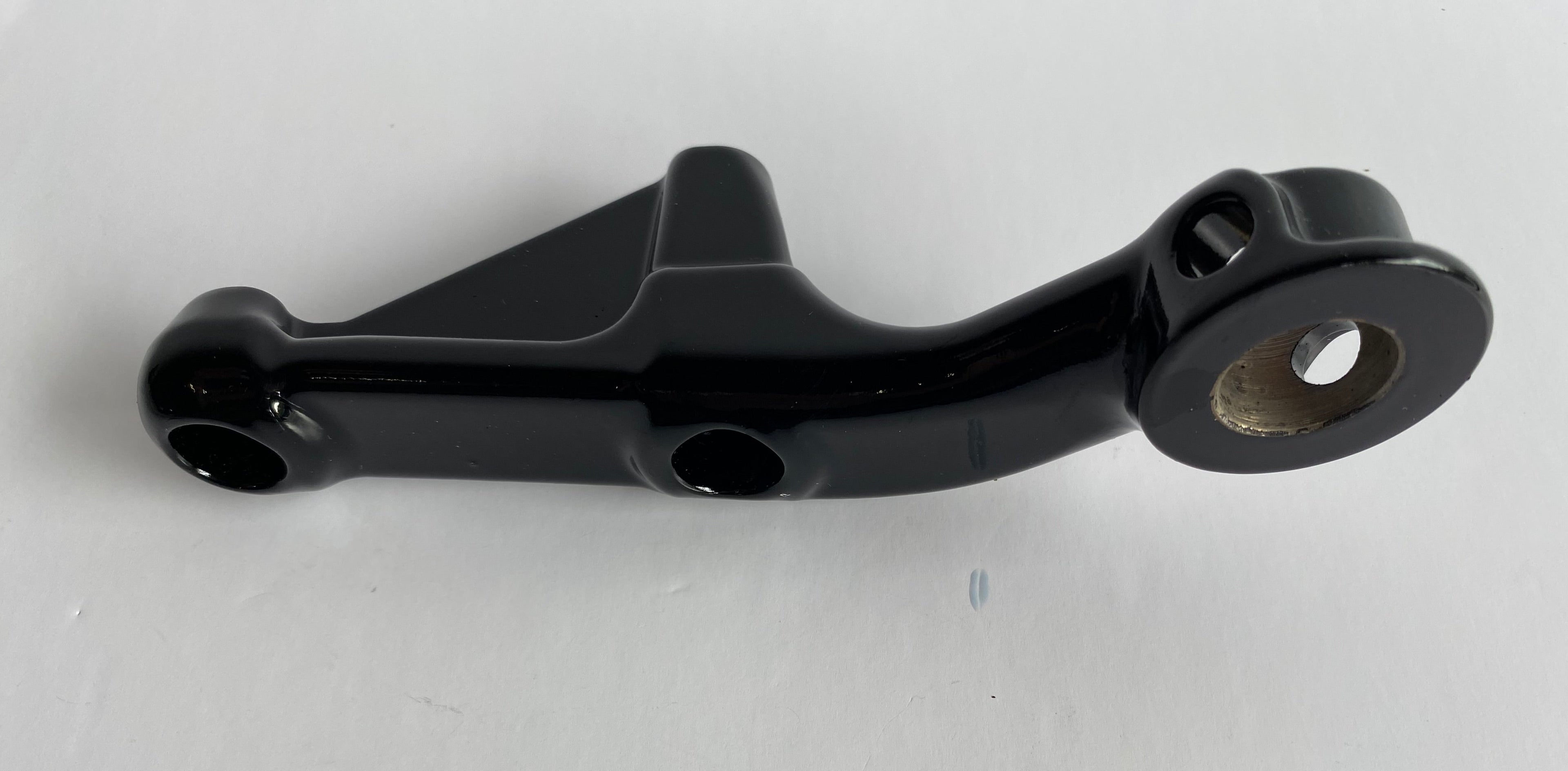 Support de cale pied pilote gauche VROD Harley Davidson REF OEM 51091-06BK