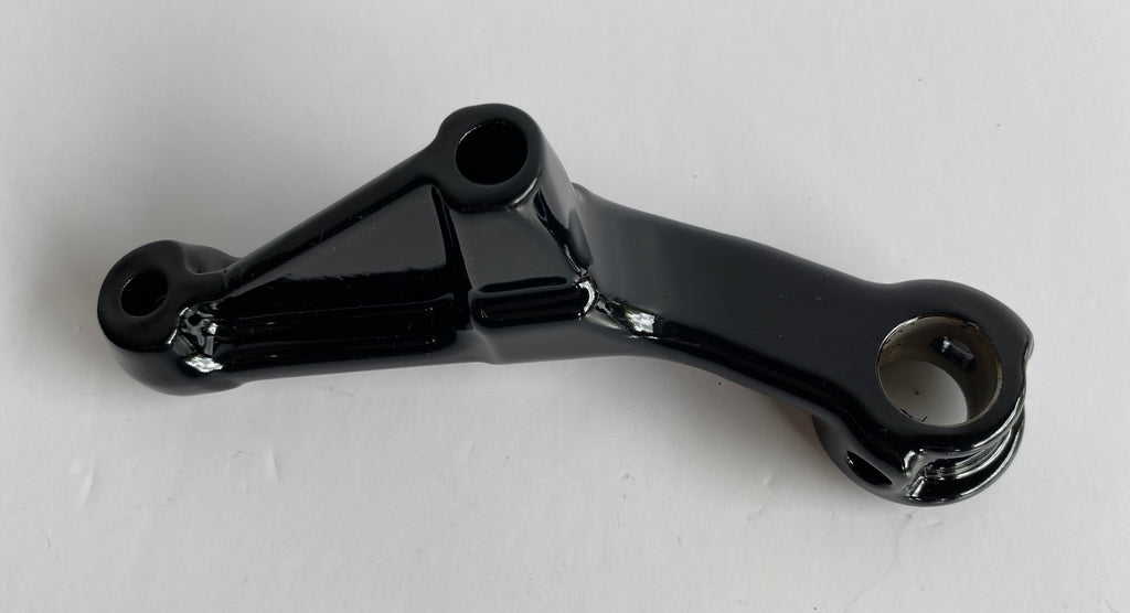 Support de cale pied pilote gauche VROD Harley Davidson REF OEM 51091-06BK
