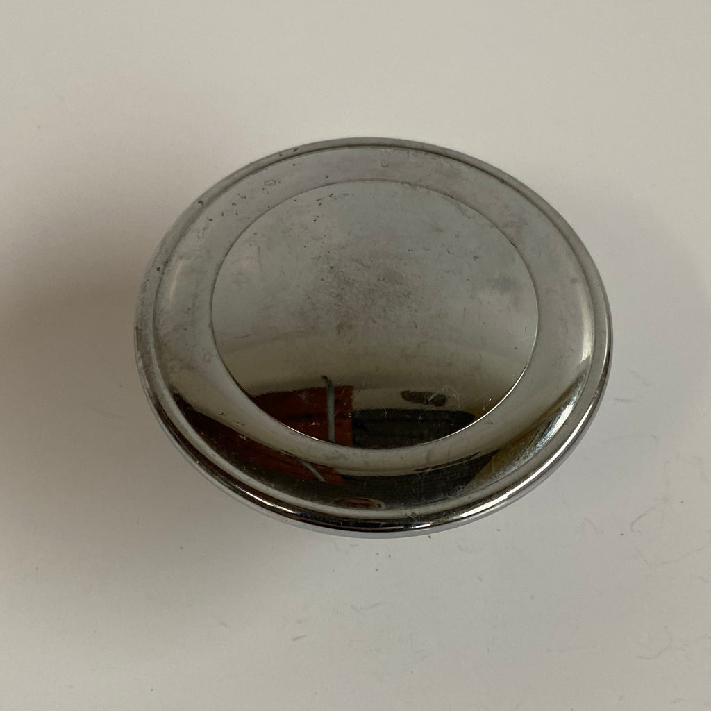 Bouchon de réservoir d'essence gauche Softail Harley Davidson REF OEM 61103-83B