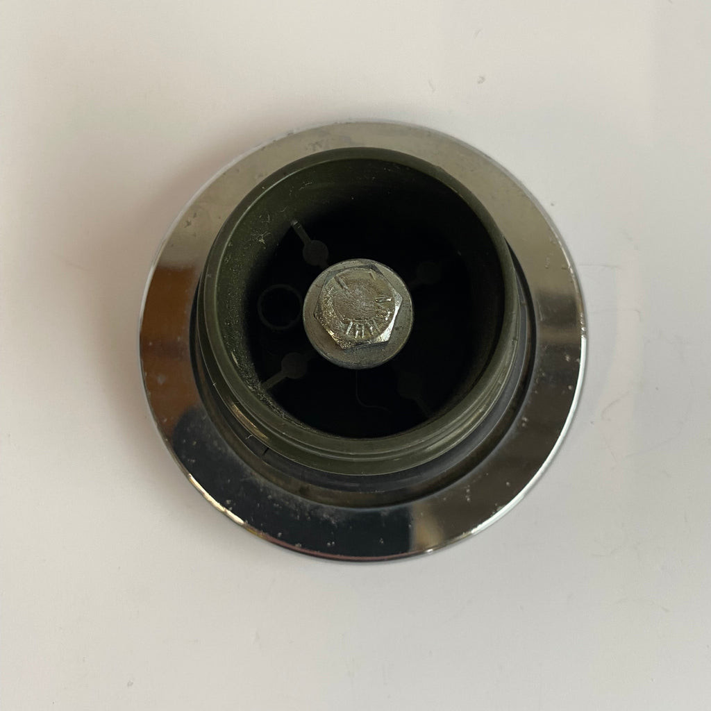 Bouchon de réservoir d'essence gauche Softail Harley Davidson REF OEM 61103-83B