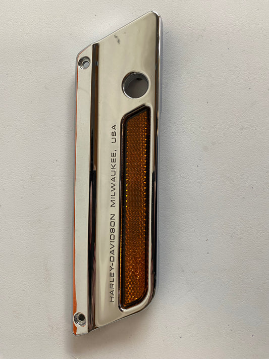 Cover charnière sacoche gauche Harley Davidson REF OEM :90603-93A