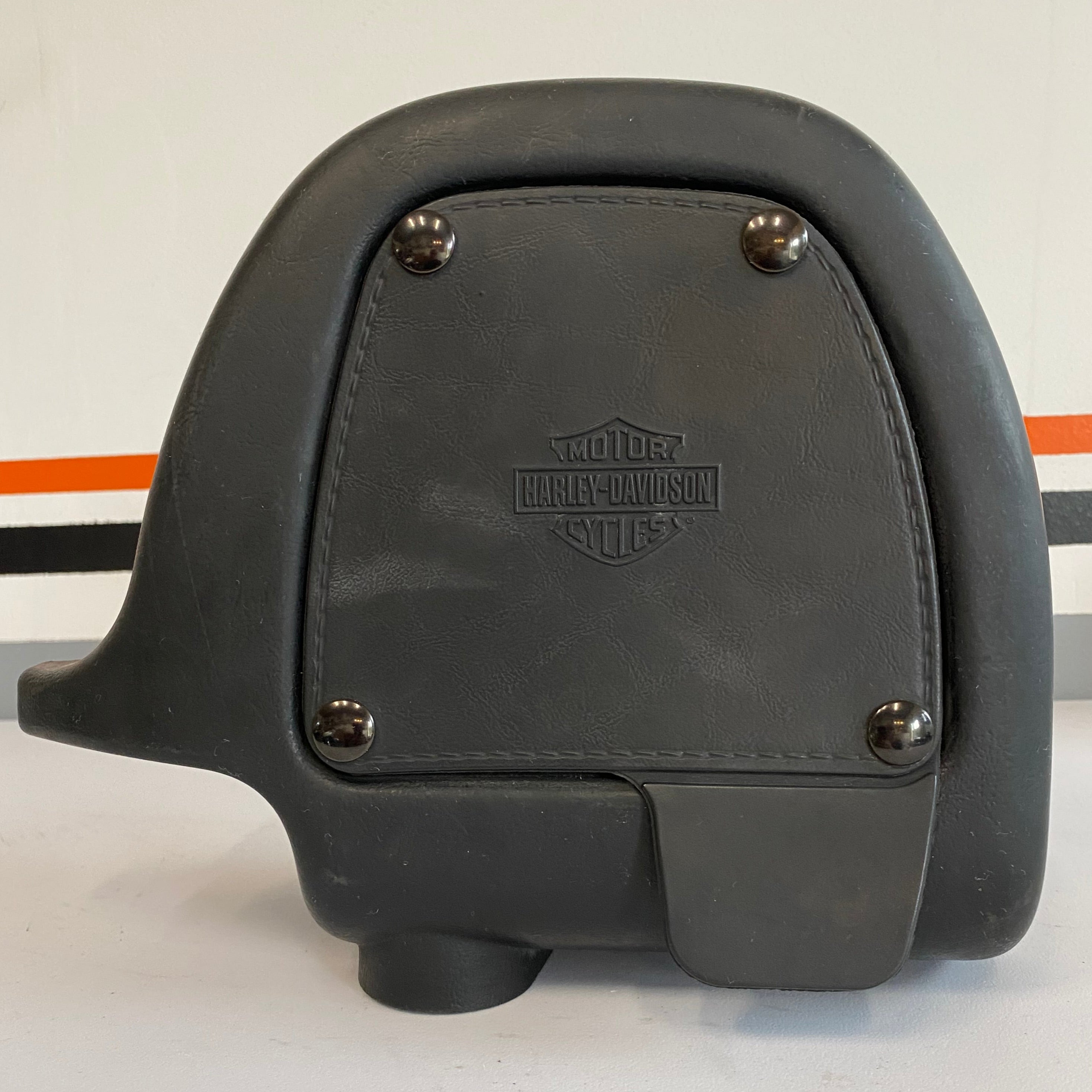 Vide poche fairing droit Touring Harley Davidson REF OEM : 58891-05 / 58893-05 / 58679-05