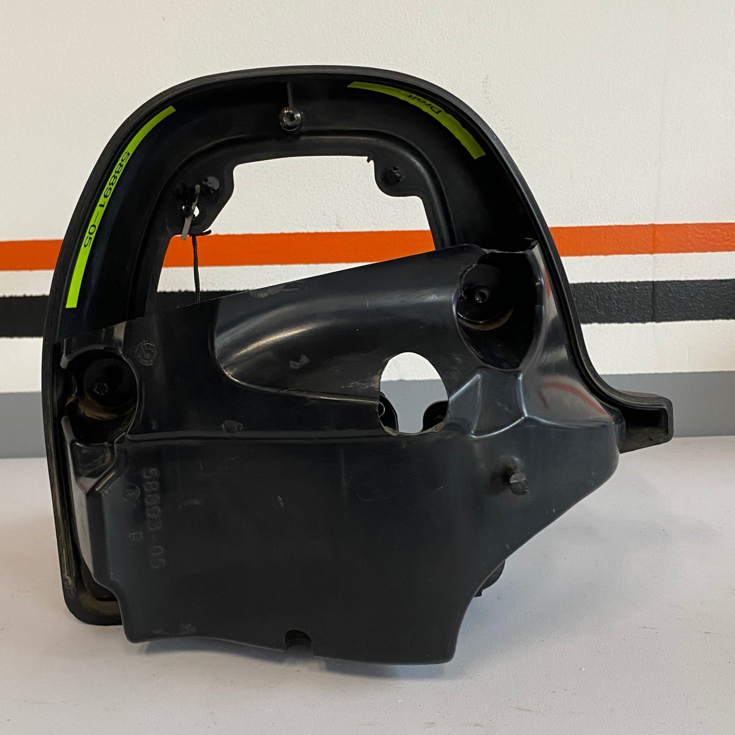 Vide poche fairing droit Touring Harley Davidson REF OEM : 58891-05 / 58893-05 / 58679-05