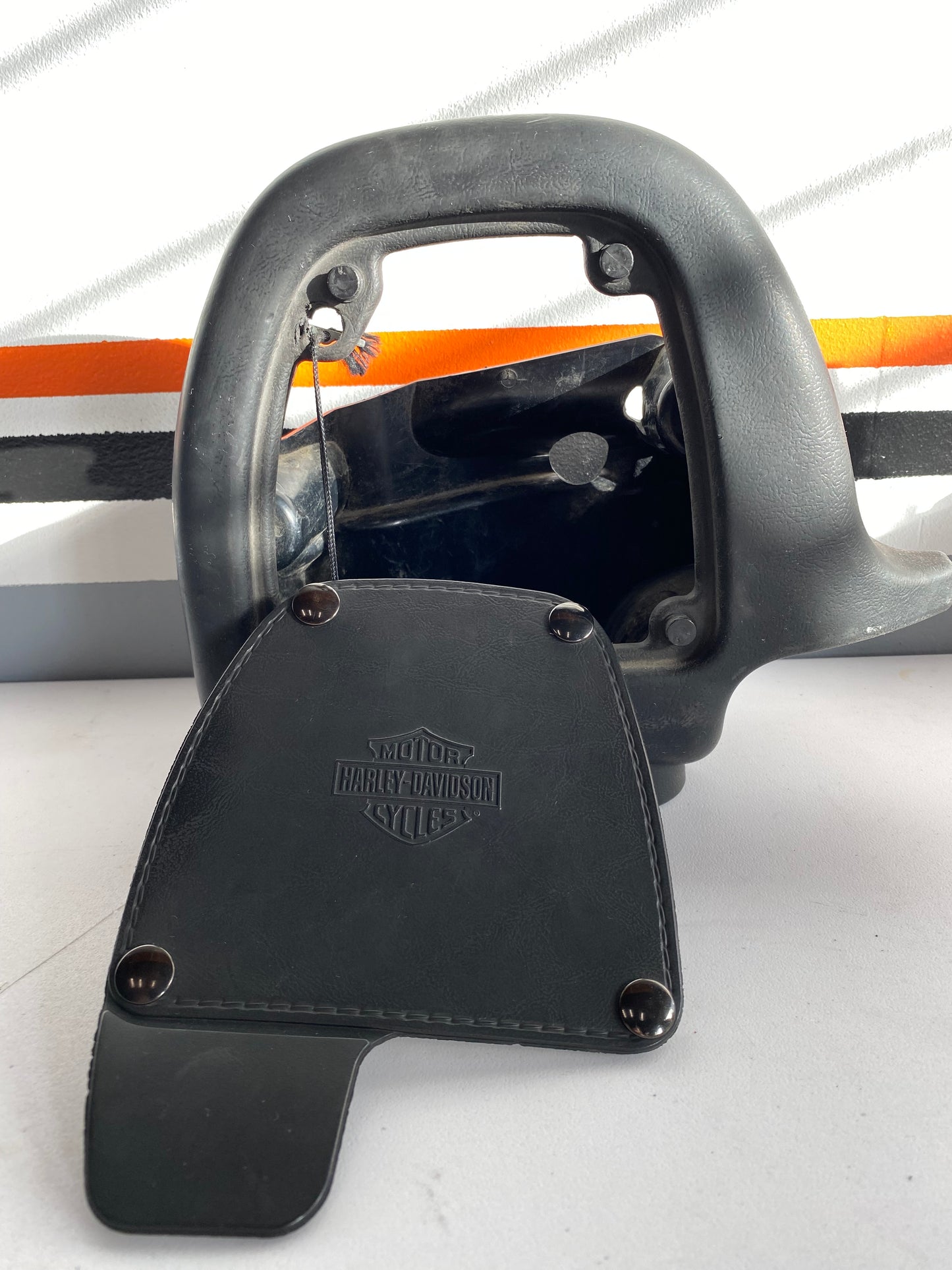 Left fairing pocket empty Harley Davidson OEM REF: 58901-05 / 58681-05 / 58903-05