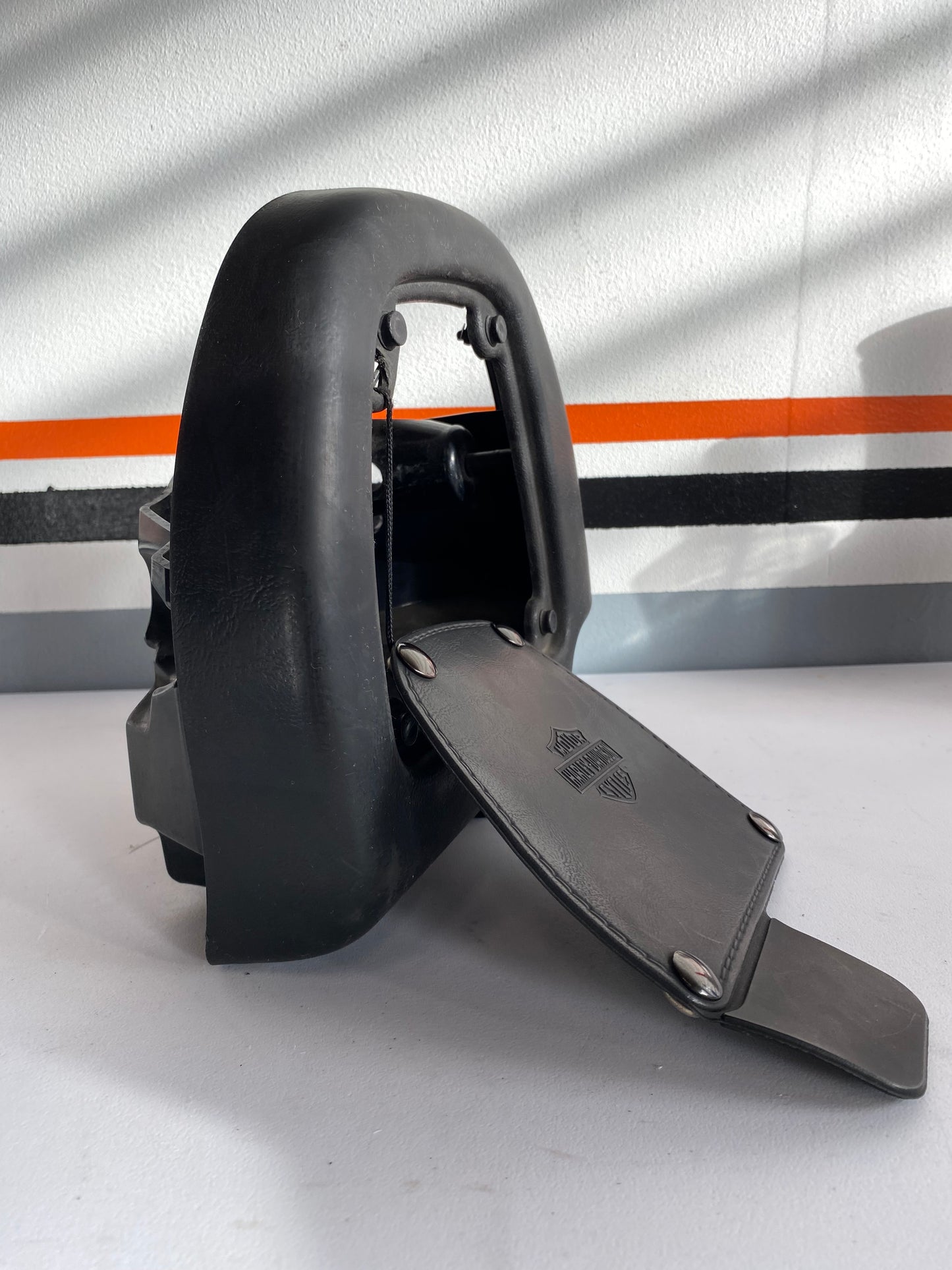 Left fairing pocket empty Harley Davidson OEM REF: 58901-05 / 58681-05 / 58903-05