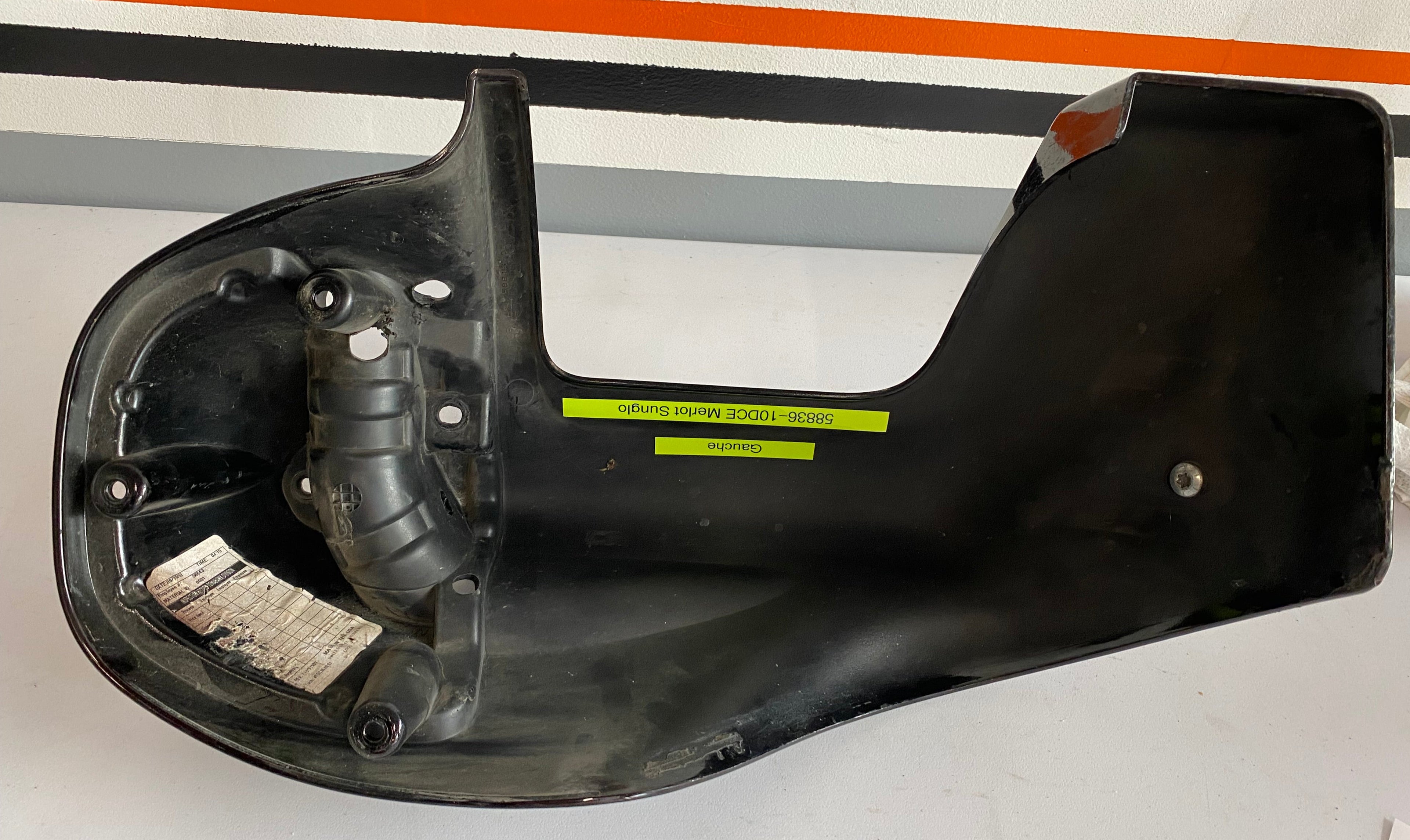 Fairing de crash bar Touring Harley Davidson REF OEM : 58836-10DCE