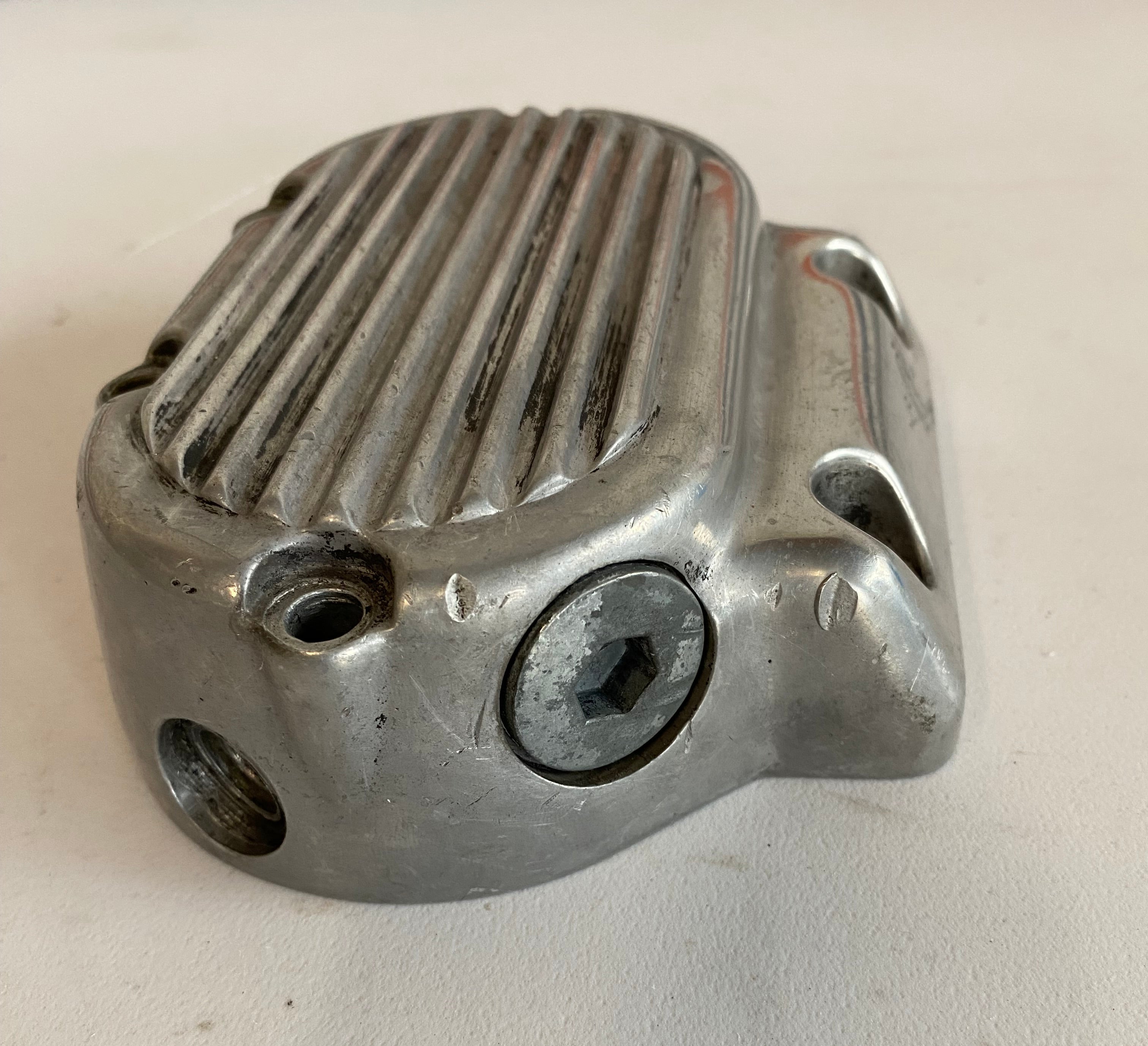 Carter de boite latérale droit Harley Davidson REF OEM : 37081-99 remplace :37081-87A
