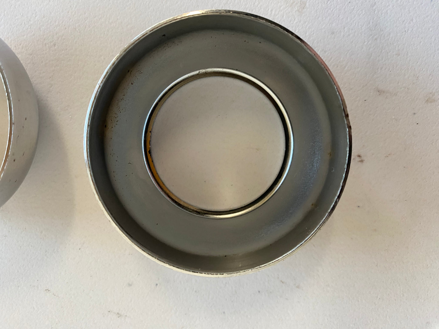 Caches joints /cache poussières chromés Harley Davidson REF OEM : 46002-87