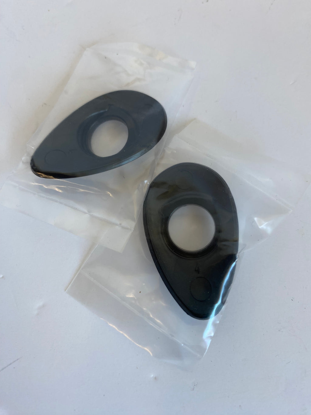 Jeu de 2 recess cover noirs clignotants Harley Davidson REF OEM 68864-10