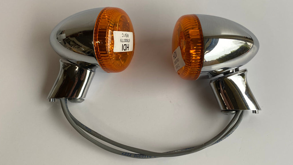 Jeu de clignotants arrière 3 fonctions Softail Harley Davidson REF OEM 67800781