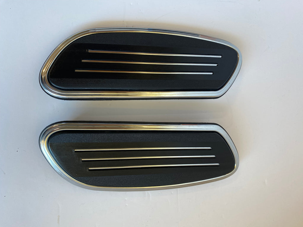 Jeu 2 inserts Streamliner marches pieds passager Harley Davidson REF 50420-05