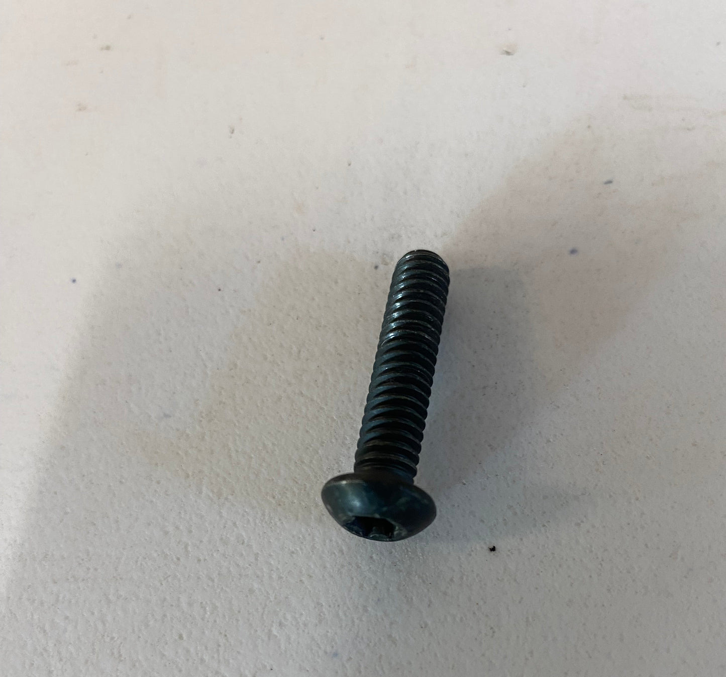 Vis de collier support de levier 1/4-20 x 1-1/8 Torx Harley Davidson REF OEM 4132