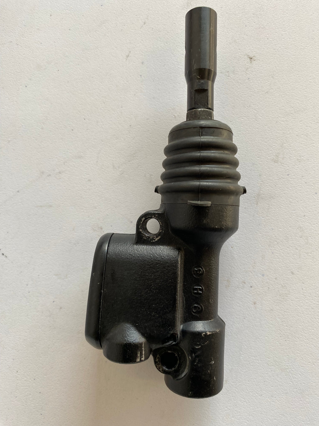 Harley Davidson rear brake master cylinder REF OEM: 41700025
