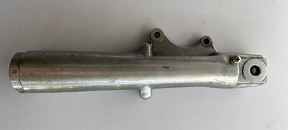 Fourreau gauche Harley Davidson REF OEM : 45860-84