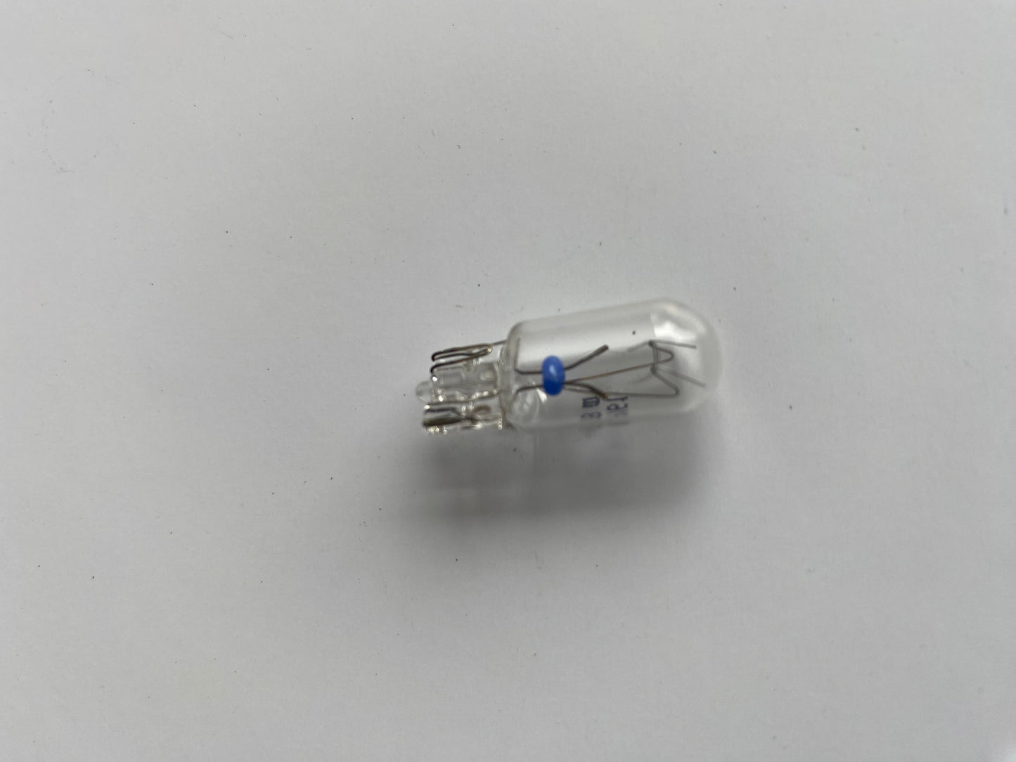 Ampoule de compte-tours/ jauge carburant Harley Davidson REF OEM 67136-85