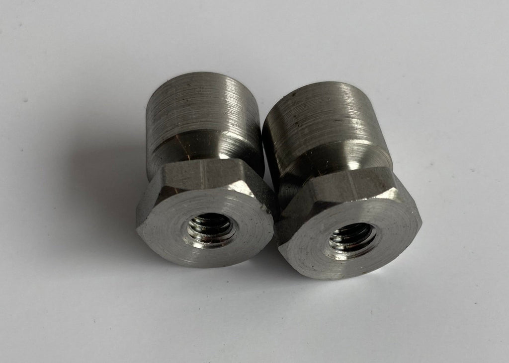 Jeu de 2 écrous fixation de selle Road King Harley Davidson REF OEM 3638