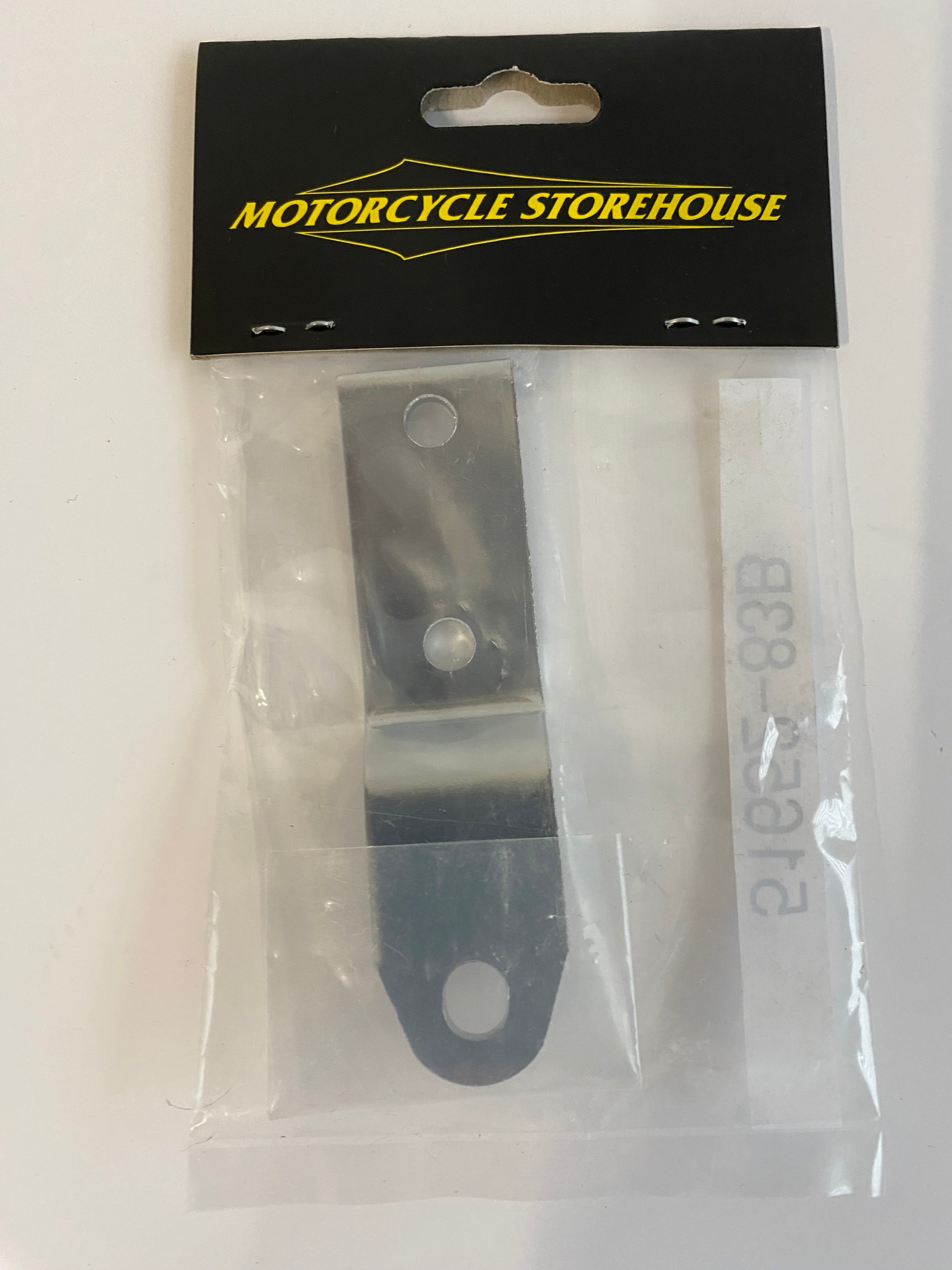 Patte de fixation arrière de selle Harley Davidson REF OEM 51652-83B