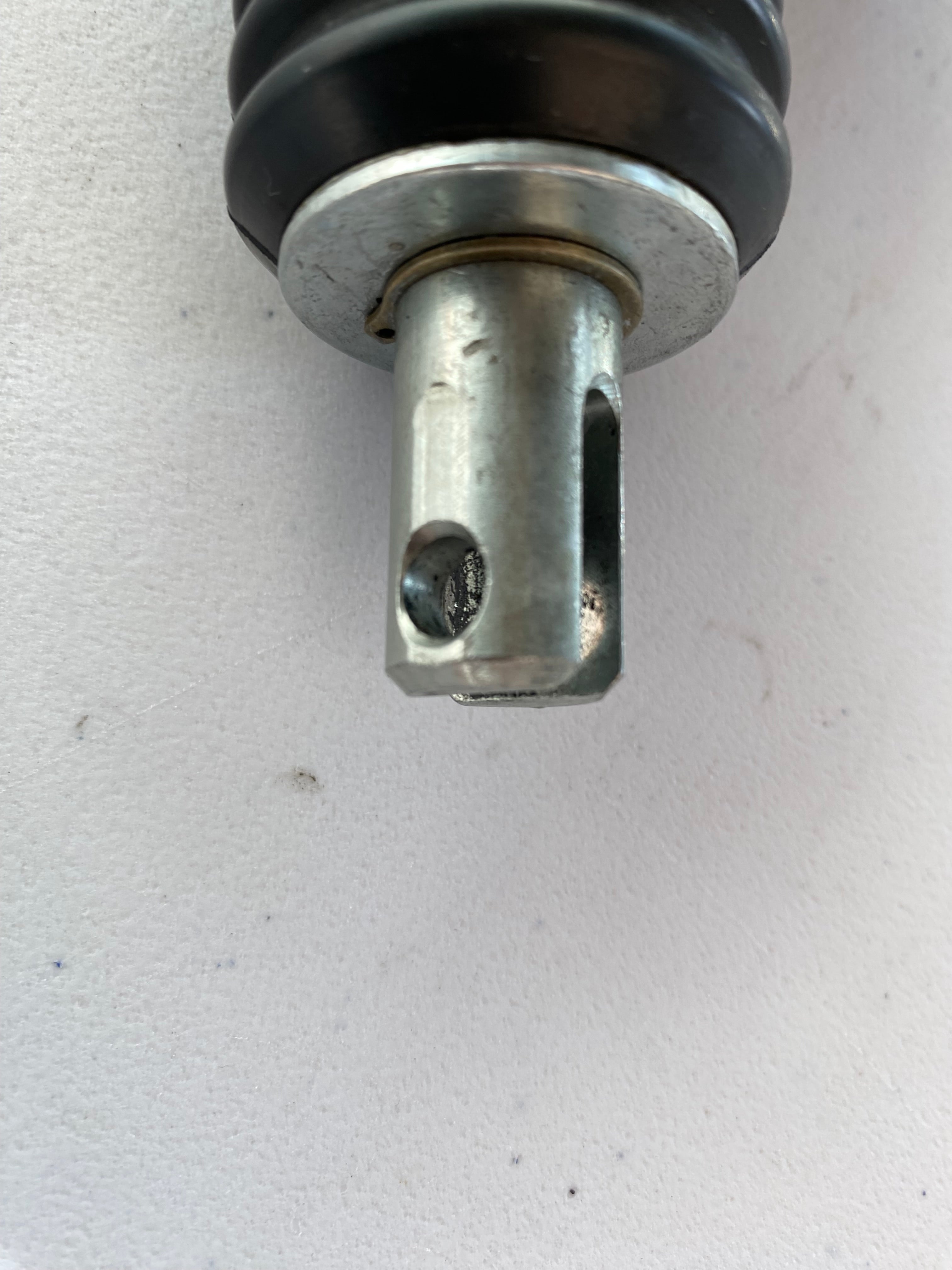 Maitre cylindre de freins arrière Harley Davidson REF OEM : 41767-05E