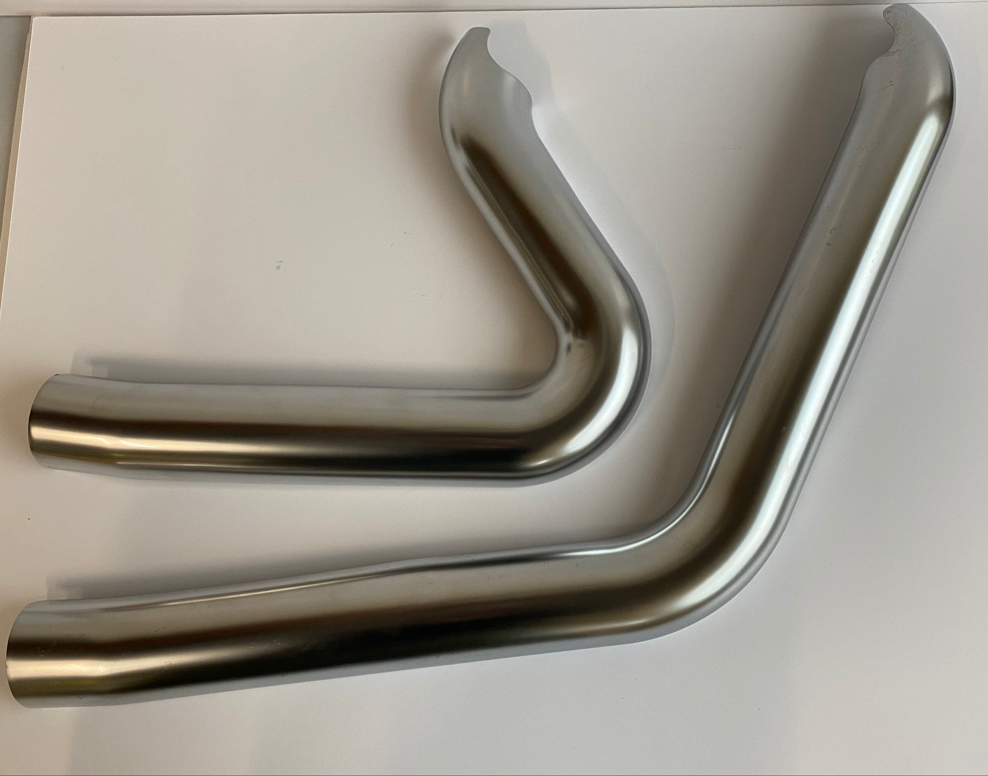 Jeu de pares chaleurs échappement Softail M8 Harley Davidson REF OEM 65400351/65400349