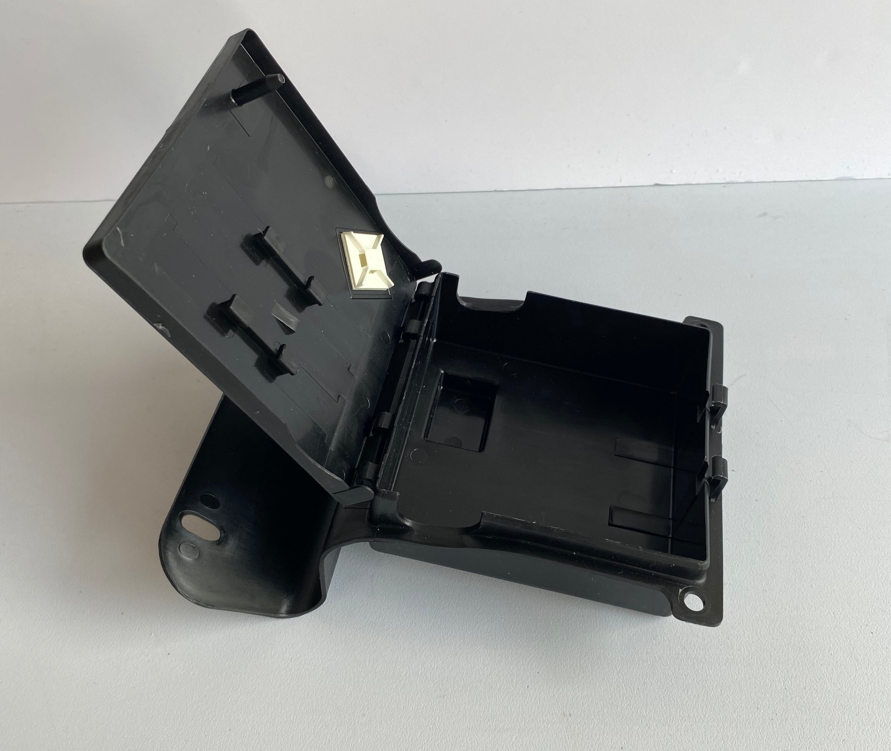 Harley Davidson Fuse Box OEM REF: 72147-96