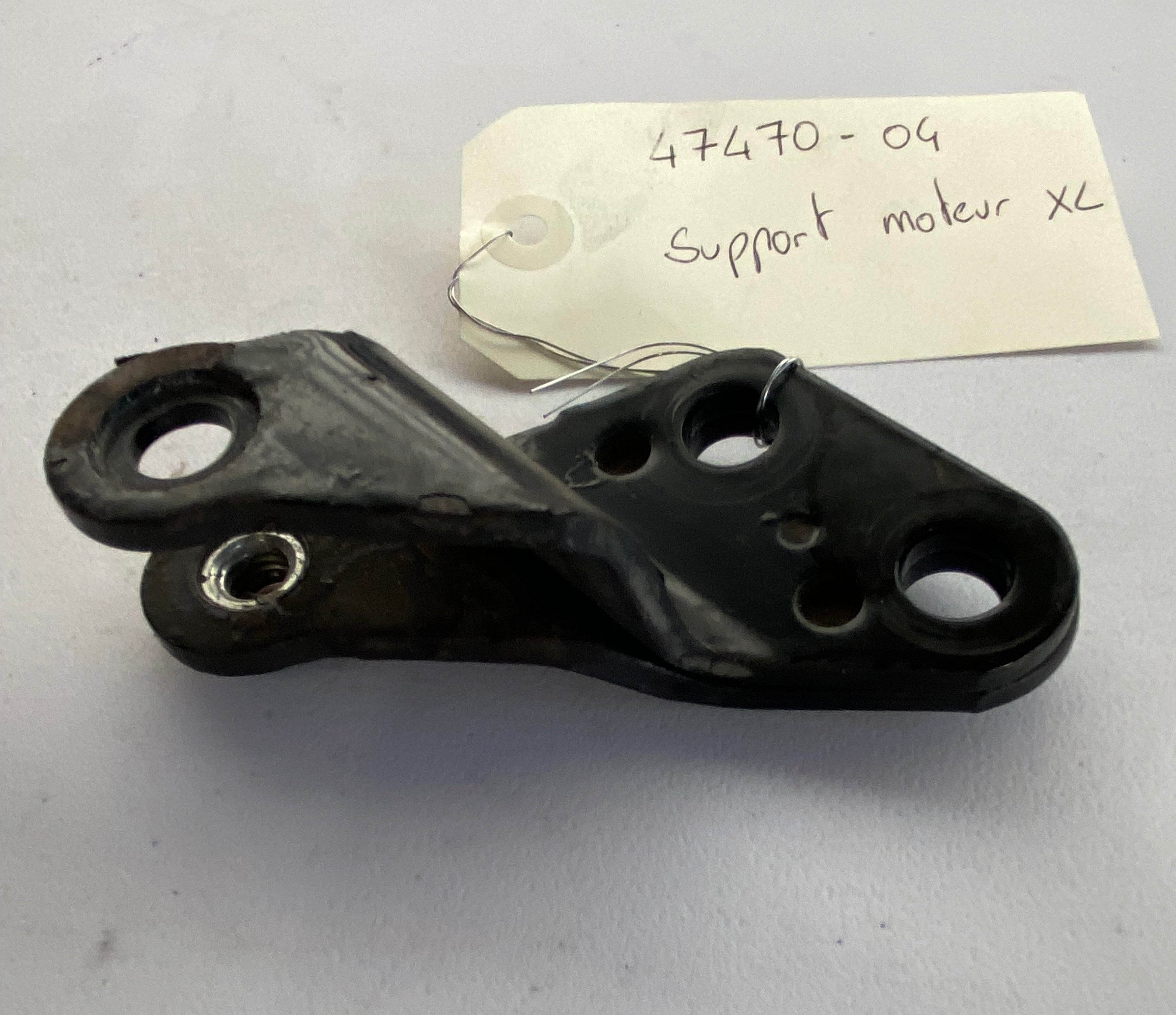 Harley Davidson Sportster Upper Front Engine Mount OEM REF: 47470-04