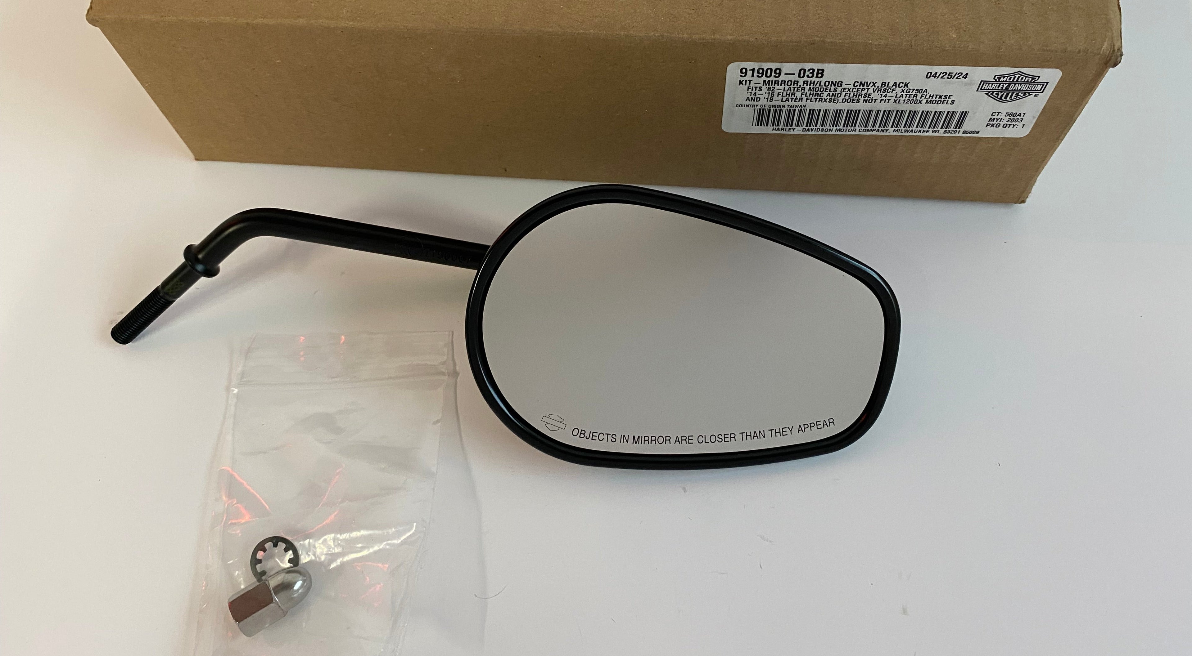 Rétroviseur noir coté droit branche longue Harley Davidson REF OEM 91909-03B