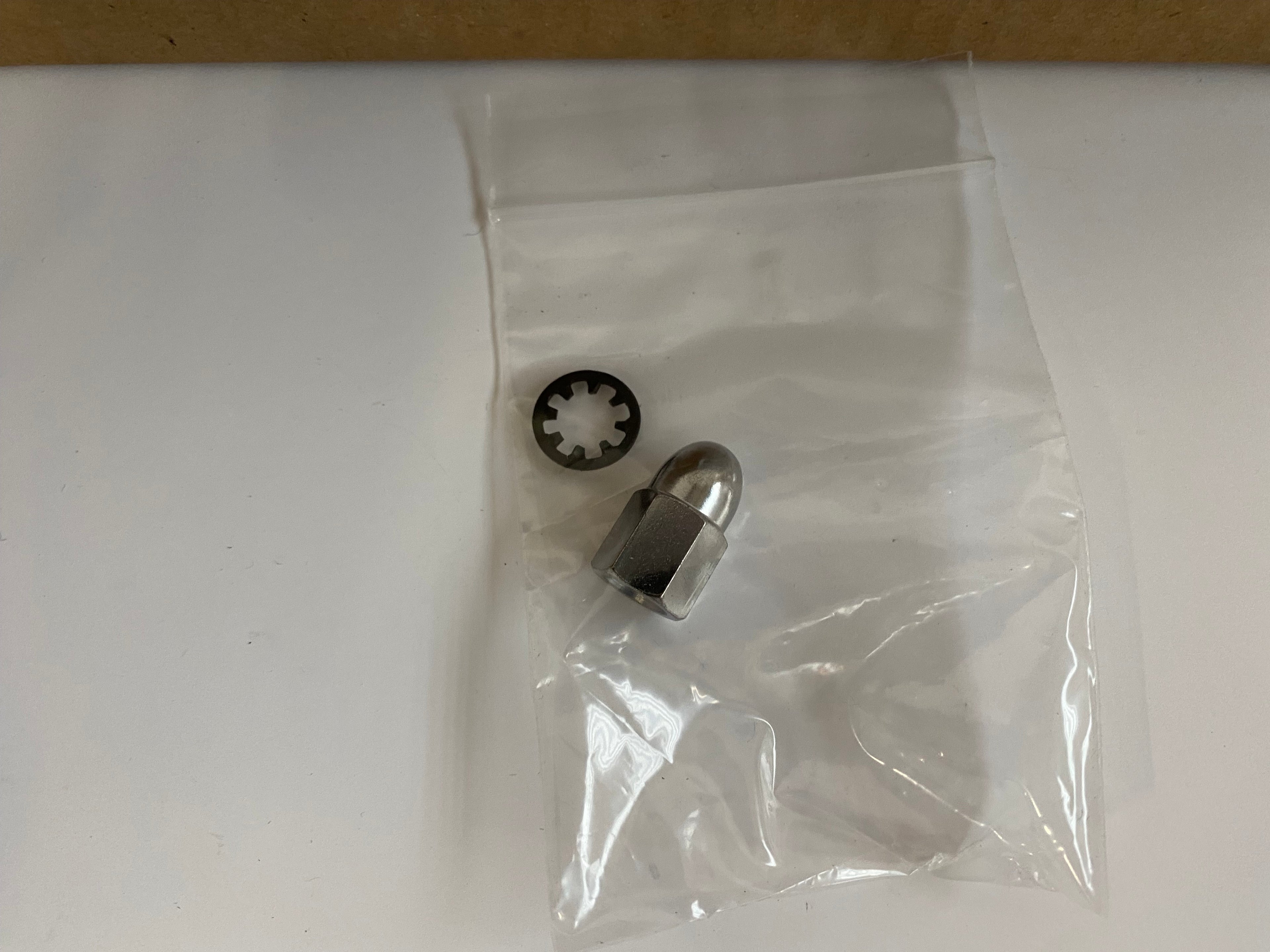 Rétroviseur noir coté droit branche longue Harley Davidson REF OEM 91909-03B