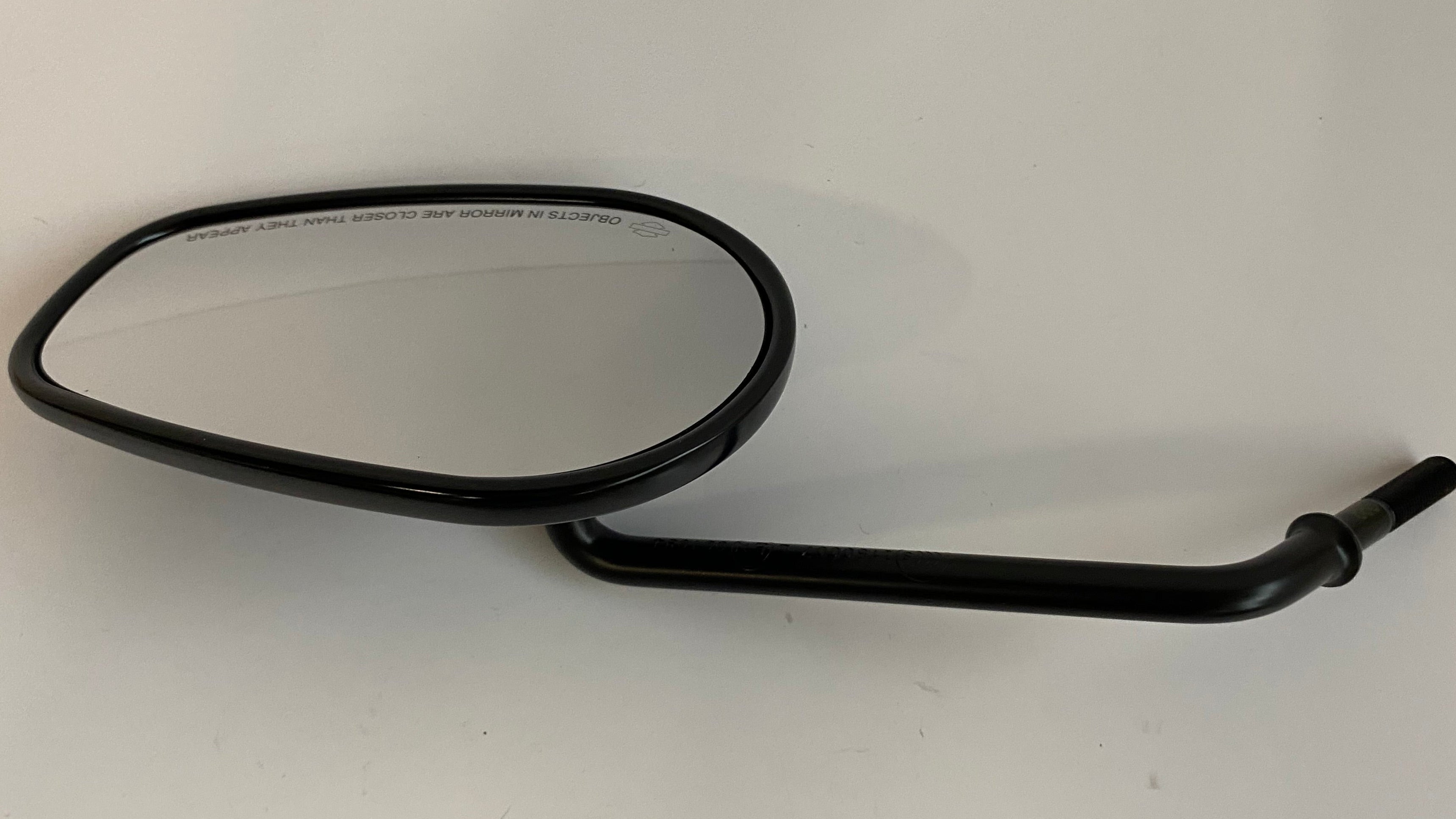 Rétroviseur noir coté droit branche longue Harley Davidson REF OEM 91909-03B