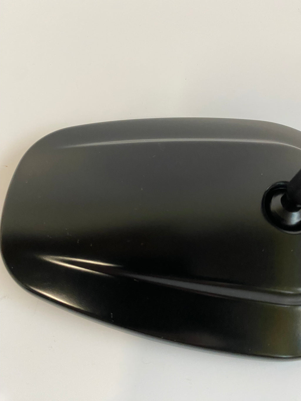 Rétroviseur noir coté droit branche longue Harley Davidson REF OEM 91909-03B