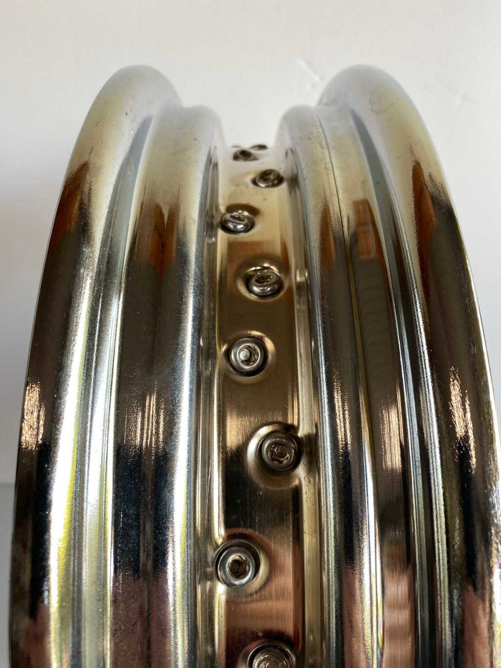 16 inch Chrome Front Spoke Wheel Softail Harley Davidson REF OEM 40700-05A