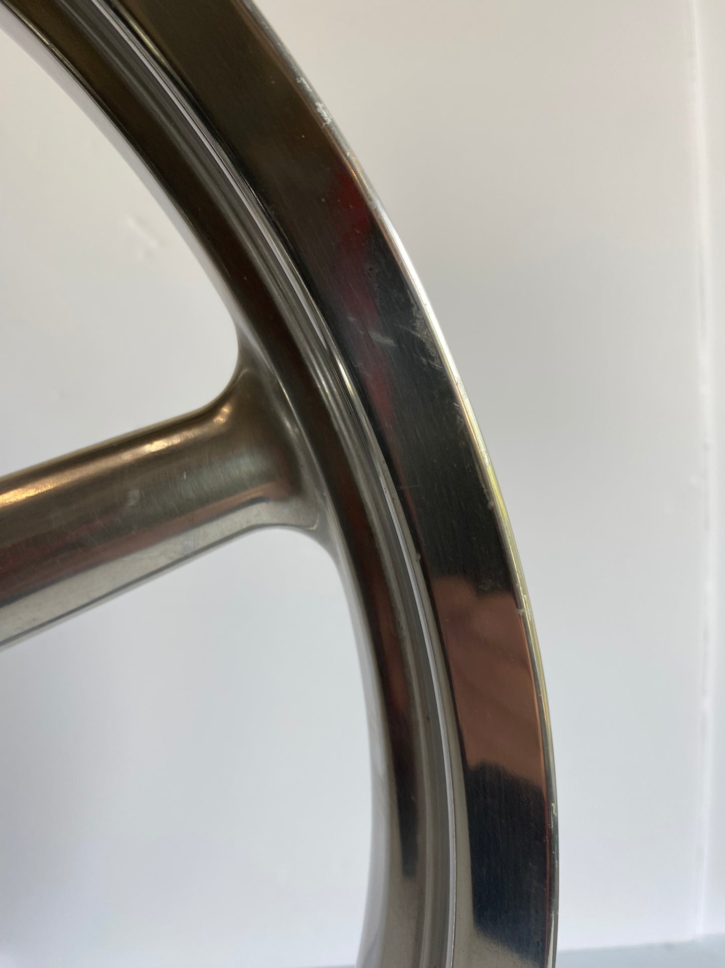 Roue avant 19 pouces Softail Rocher FXWC Harley Davidson REF OEM 41877-08