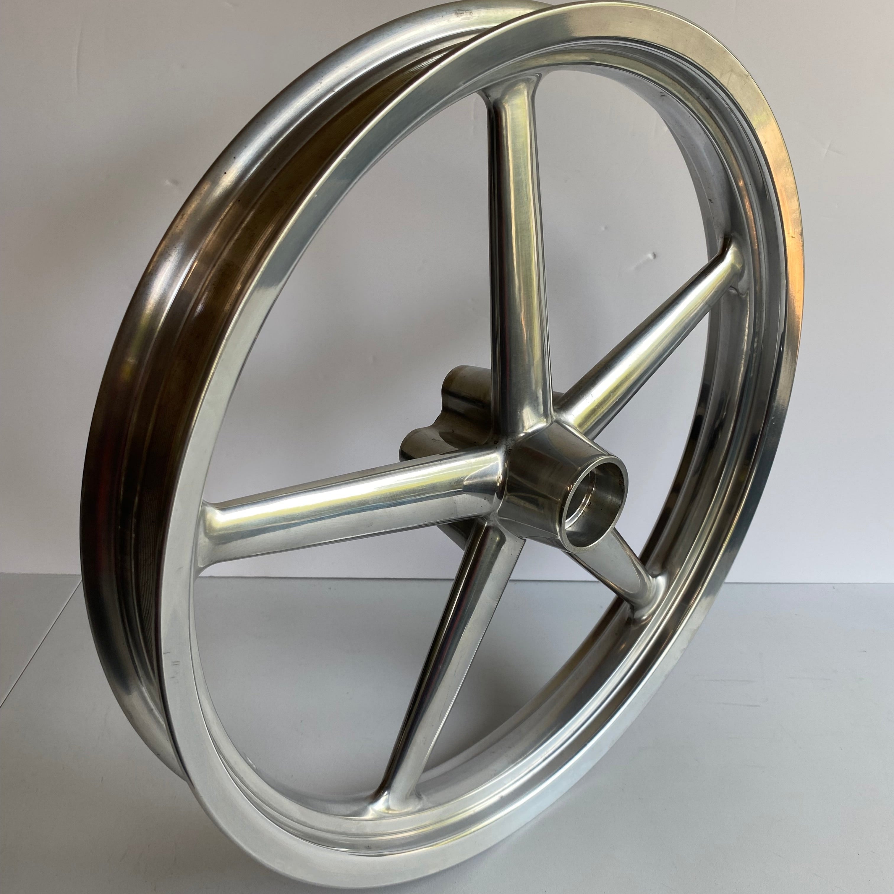 19 inch Front Wheel Softail Rock FXWC Harley Davidson REF OEM 41877-08