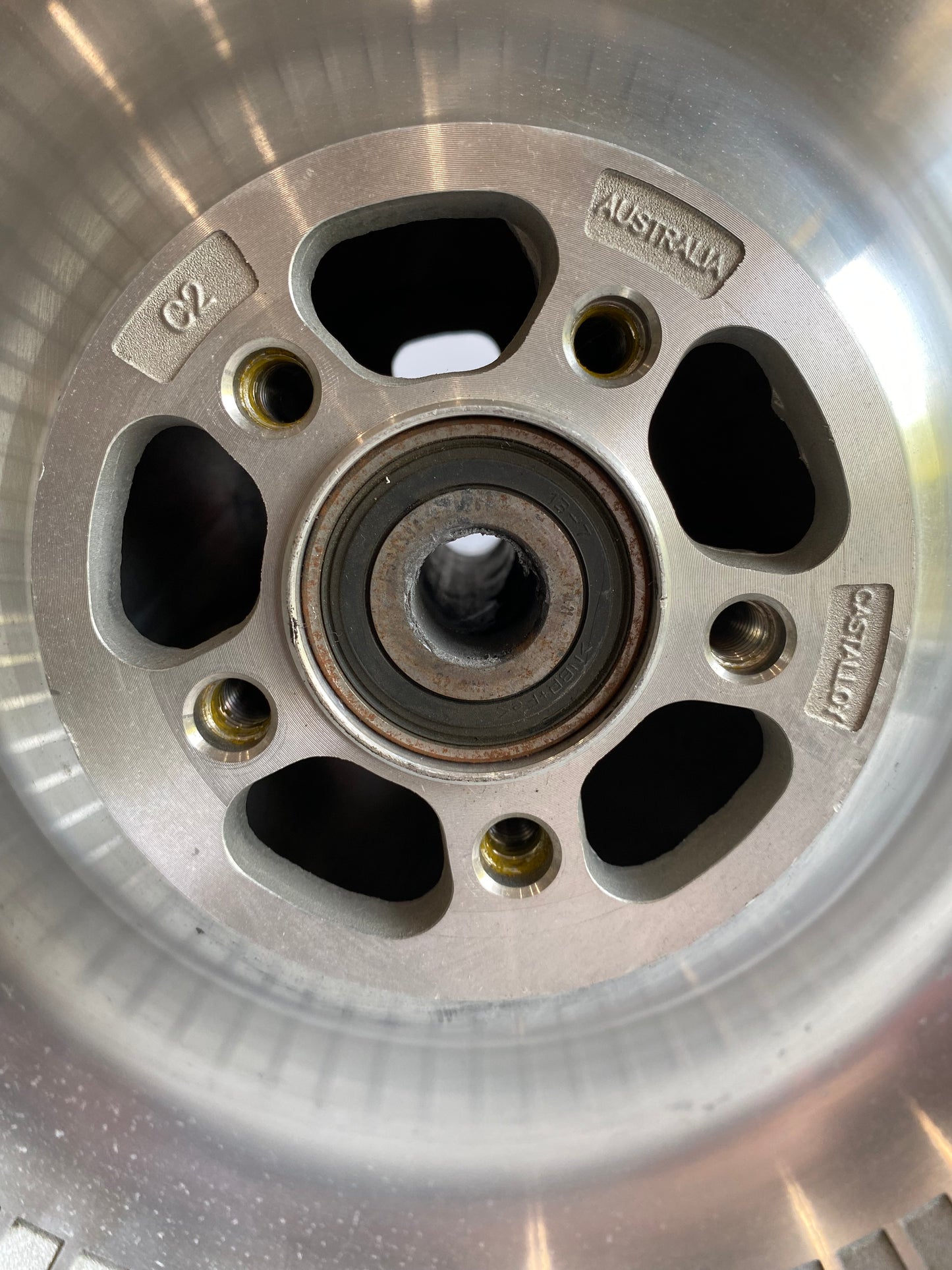 Roue arrière Softail Deuce 17 x 4.5 Harley Davidson REF OEM 41079-00