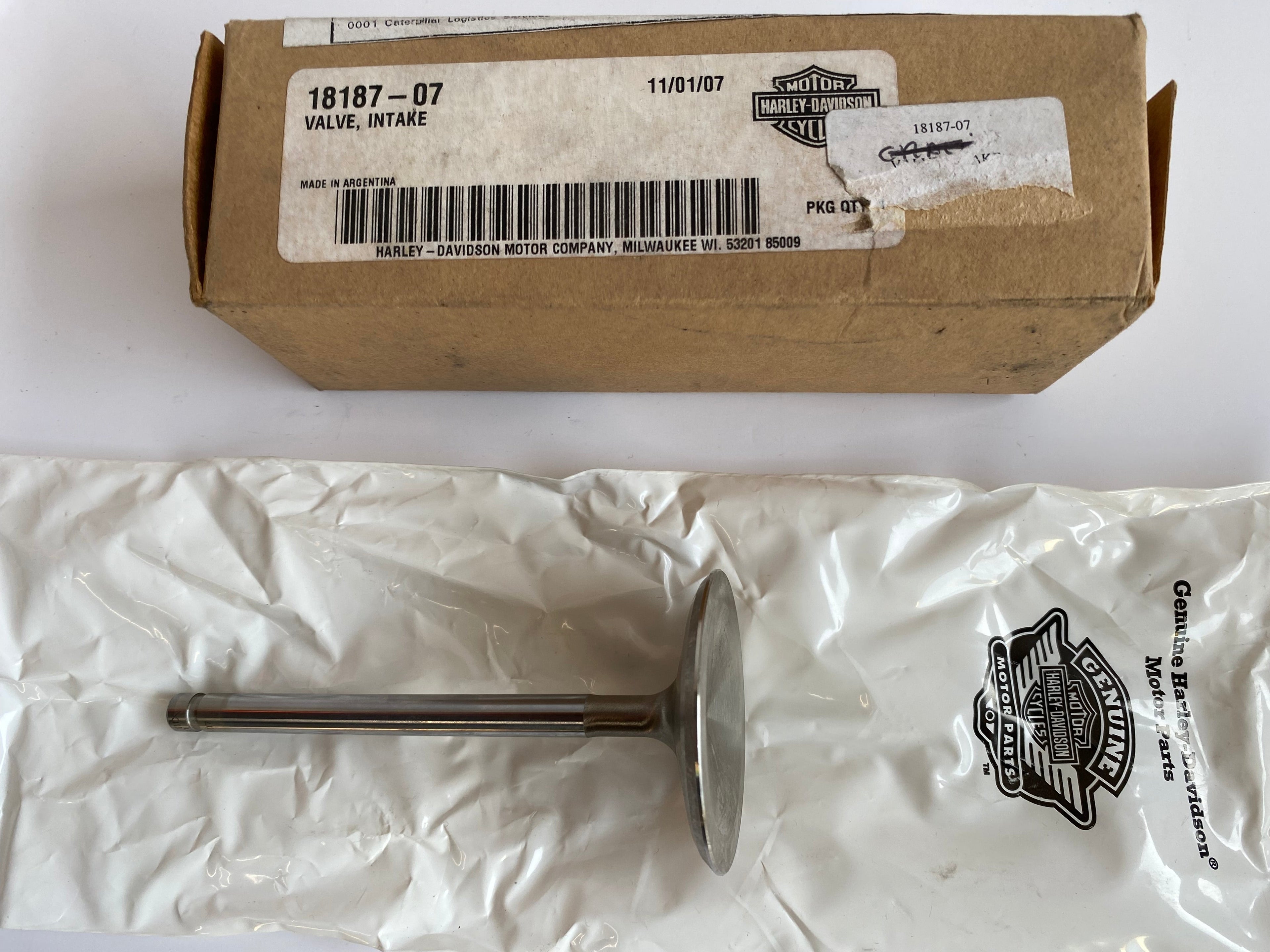 Soupape d'admission CVO moteur 110ci  Harley Davidson REF OEM 18187-07