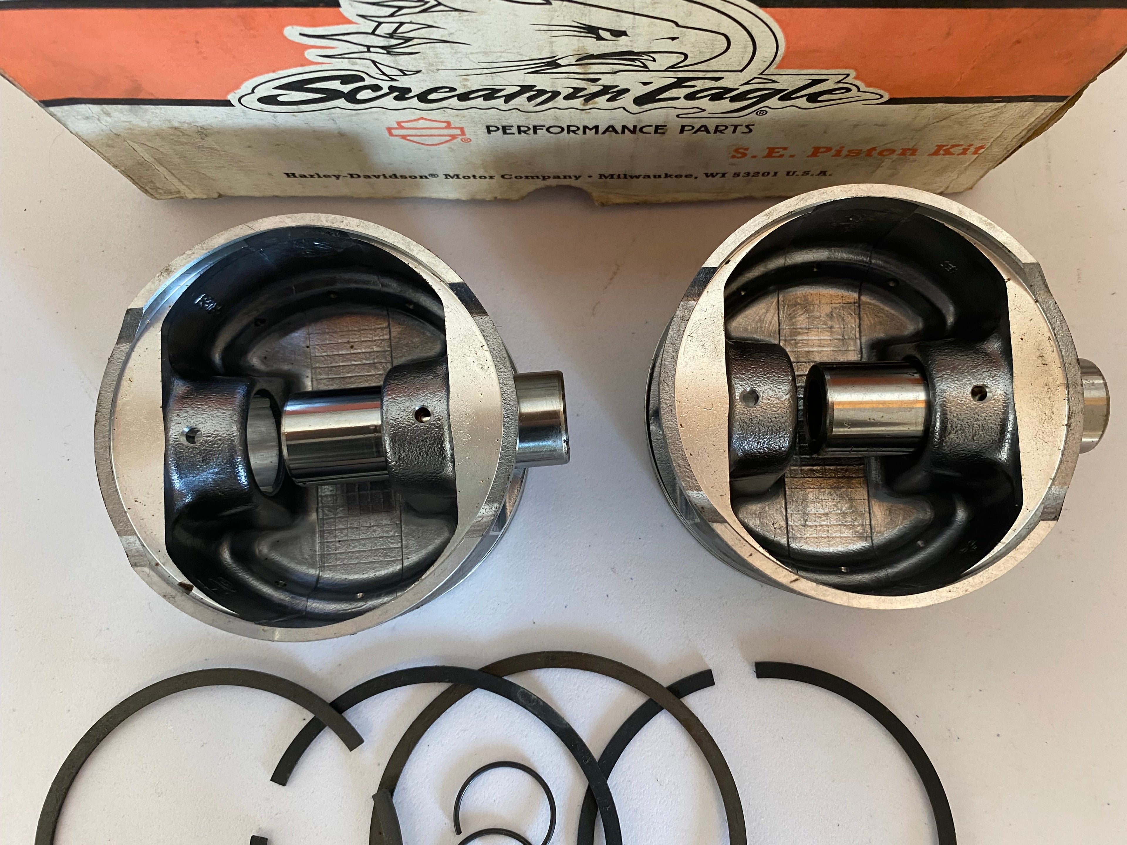 Harley Davidson Twin Cam 1450 Kolbensatz OEM-Referenz: 22095-99A