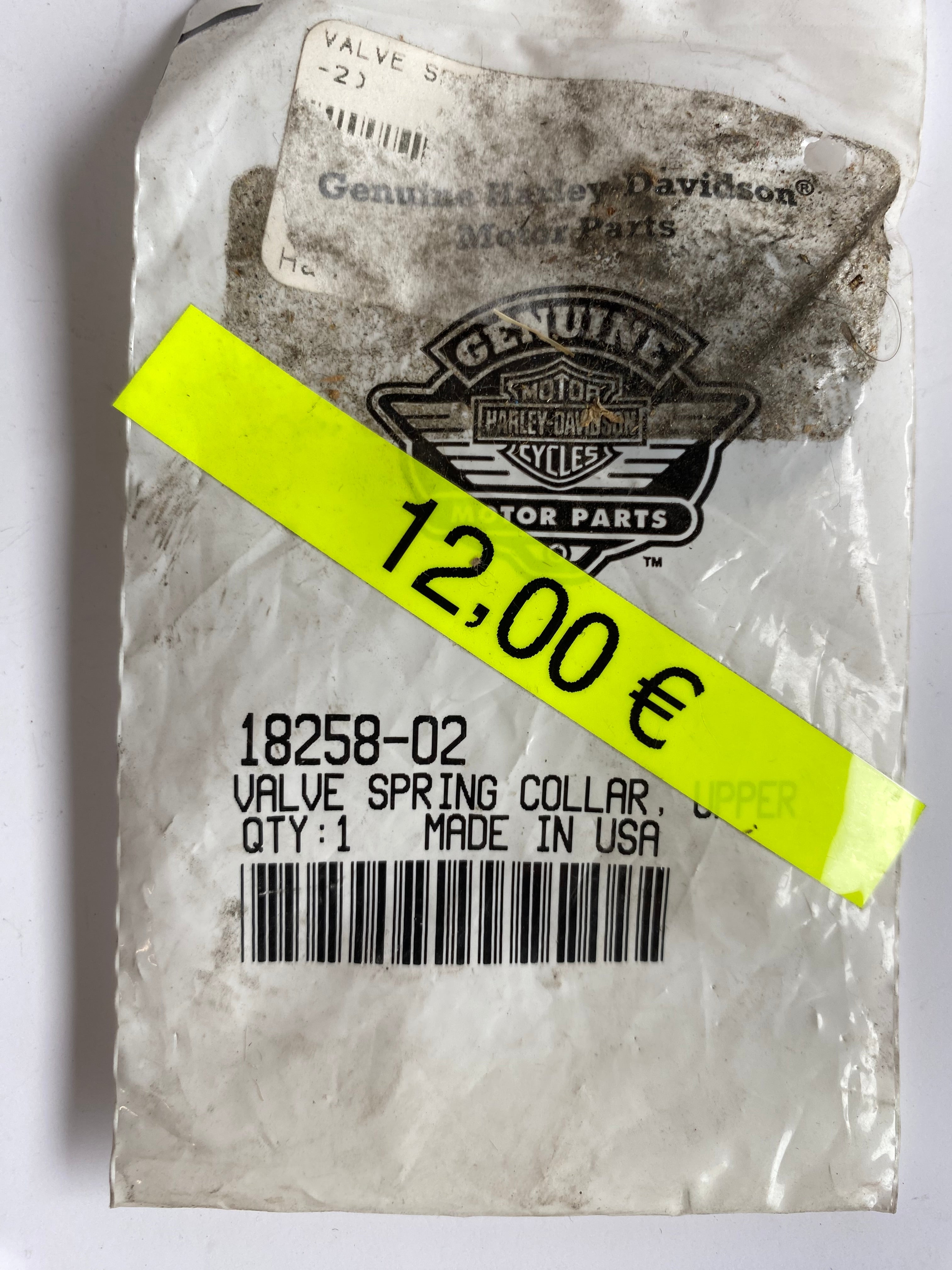 Cuvette de ressort de soupape supérieure Harley Davidson REF 18258-02