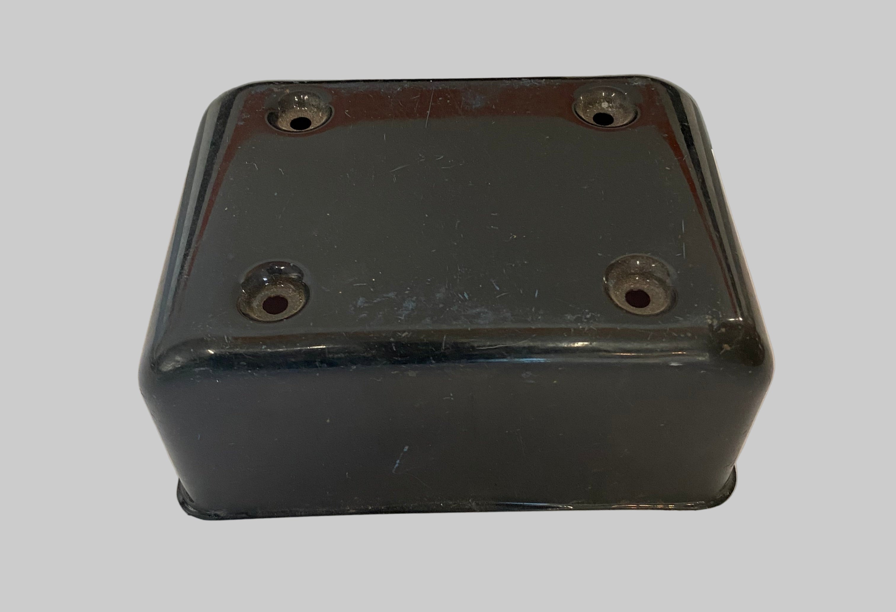 Dyna Harley Davidson fuse cover OEM REF: 66391-90