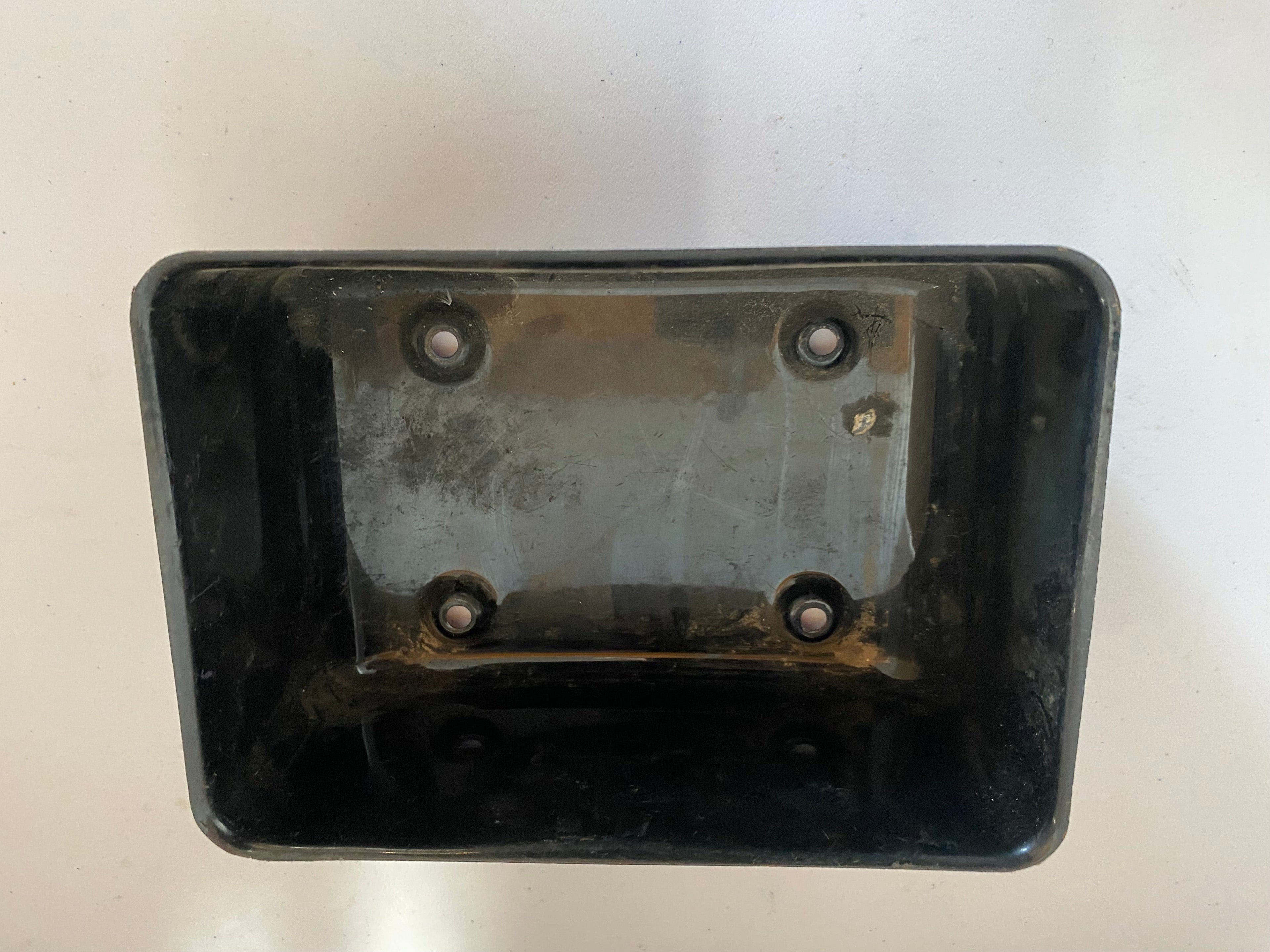 Dyna Harley Davidson fuse cover OEM REF: 66391-90