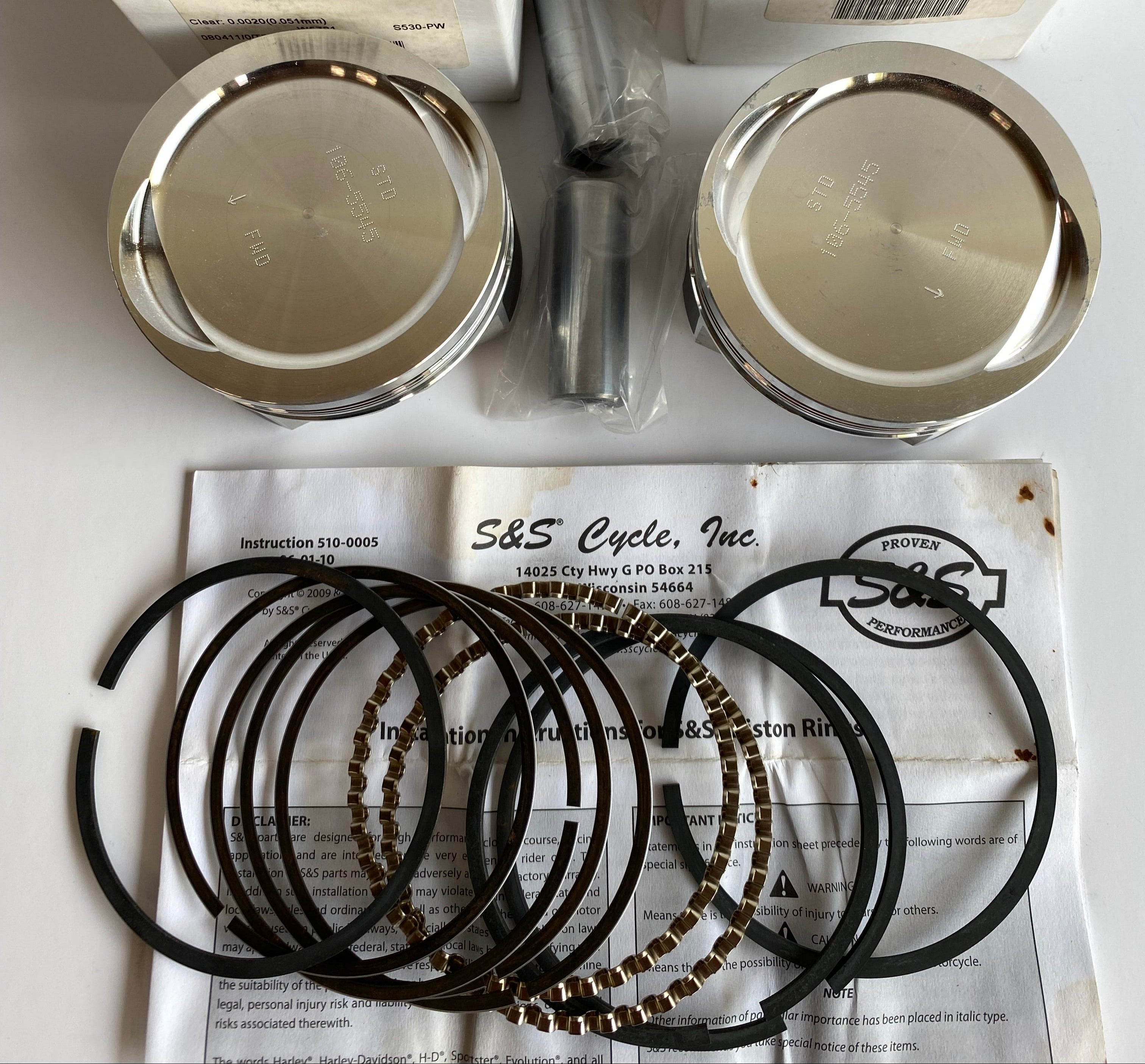 Jeu de pistons 1200 conversion 883 Sportster Harley Davidson REF WW 63-450