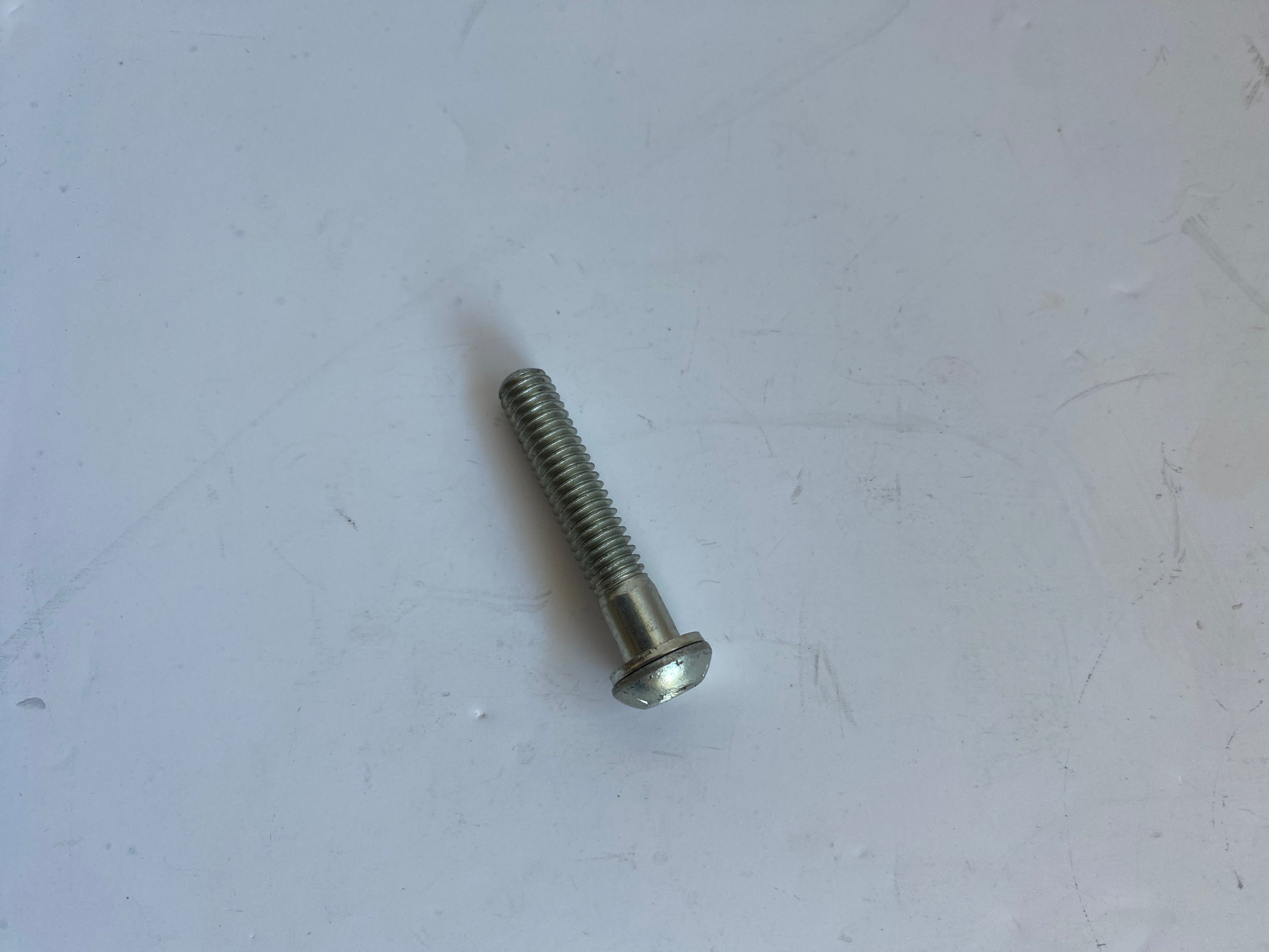 Vis Torx 5/16-18 x 1-3/4" clignotant Harley Davidson REF OEM 4549