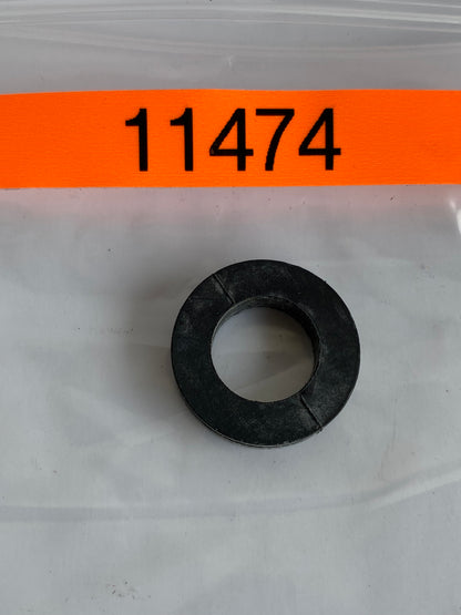 Silent bloc vis de garde boue arrière Sportster Harley Davidson REF OEM 11474