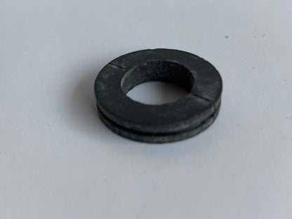 Silent bloc vis de garde boue arrière Sportster Harley Davidson REF OEM 11474