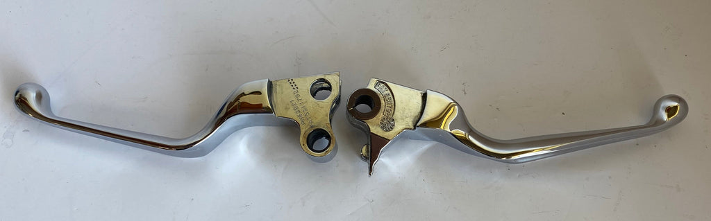 Jeu de leviers chromées Harley Davidson REF OEM 45076-96 & 45077-07
