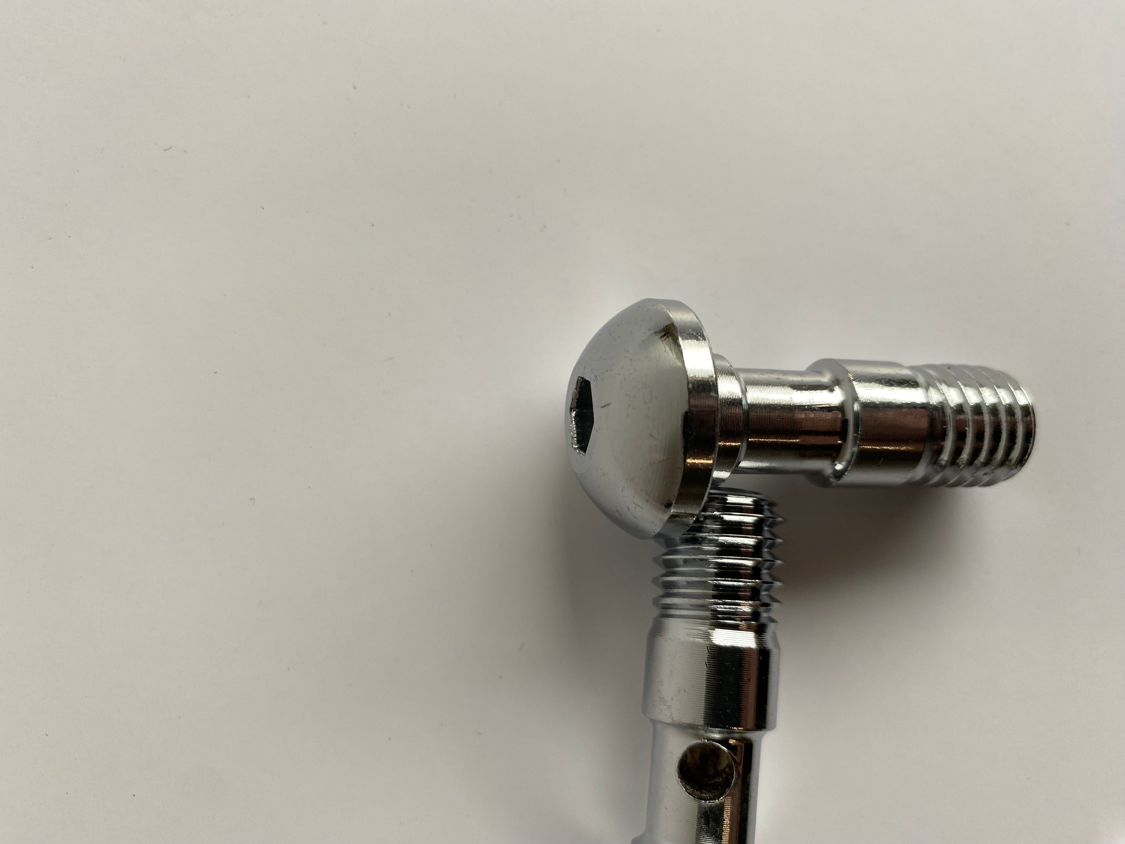 Jeu de 2 vis reniflard chromées 1/2-13 x 1-1/2 Harley Davidson