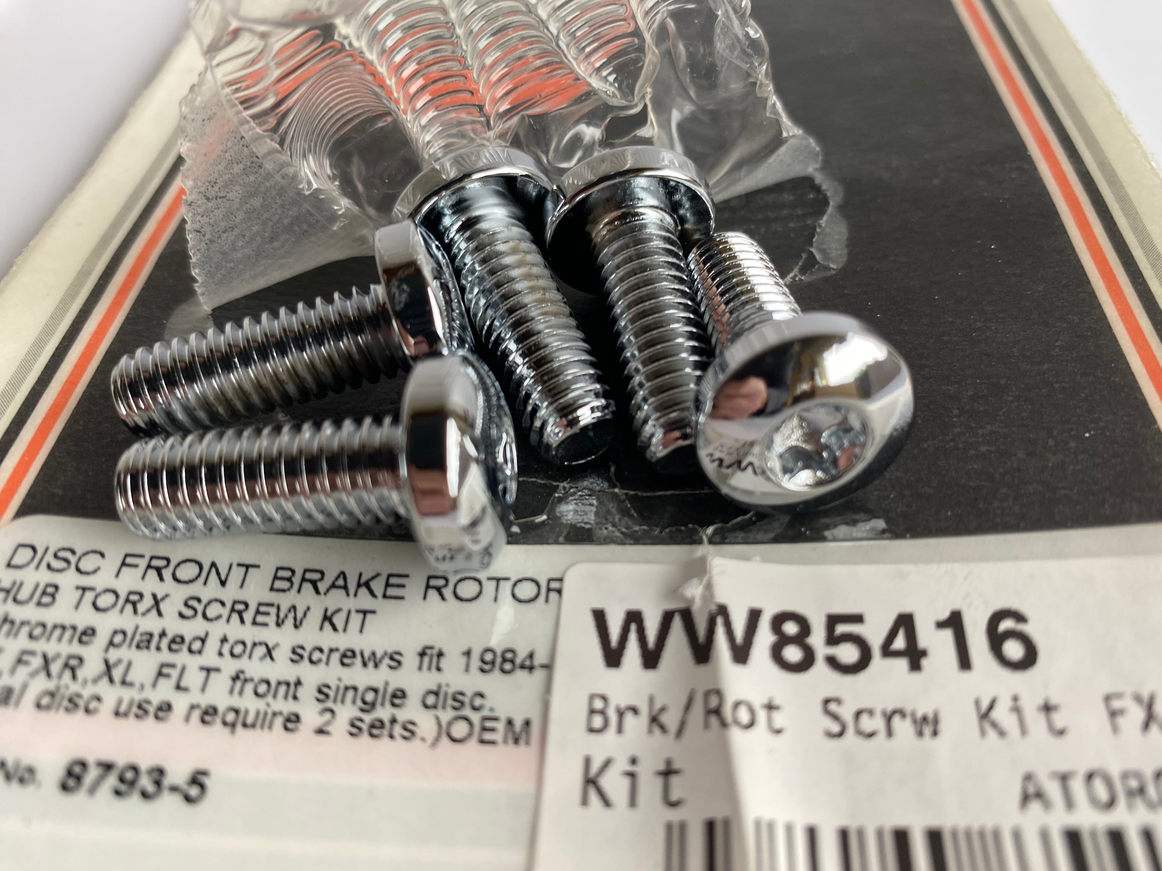 Kit de 5 vis chromées pour disque de frein avant Harley Davidson REF WW 85-816