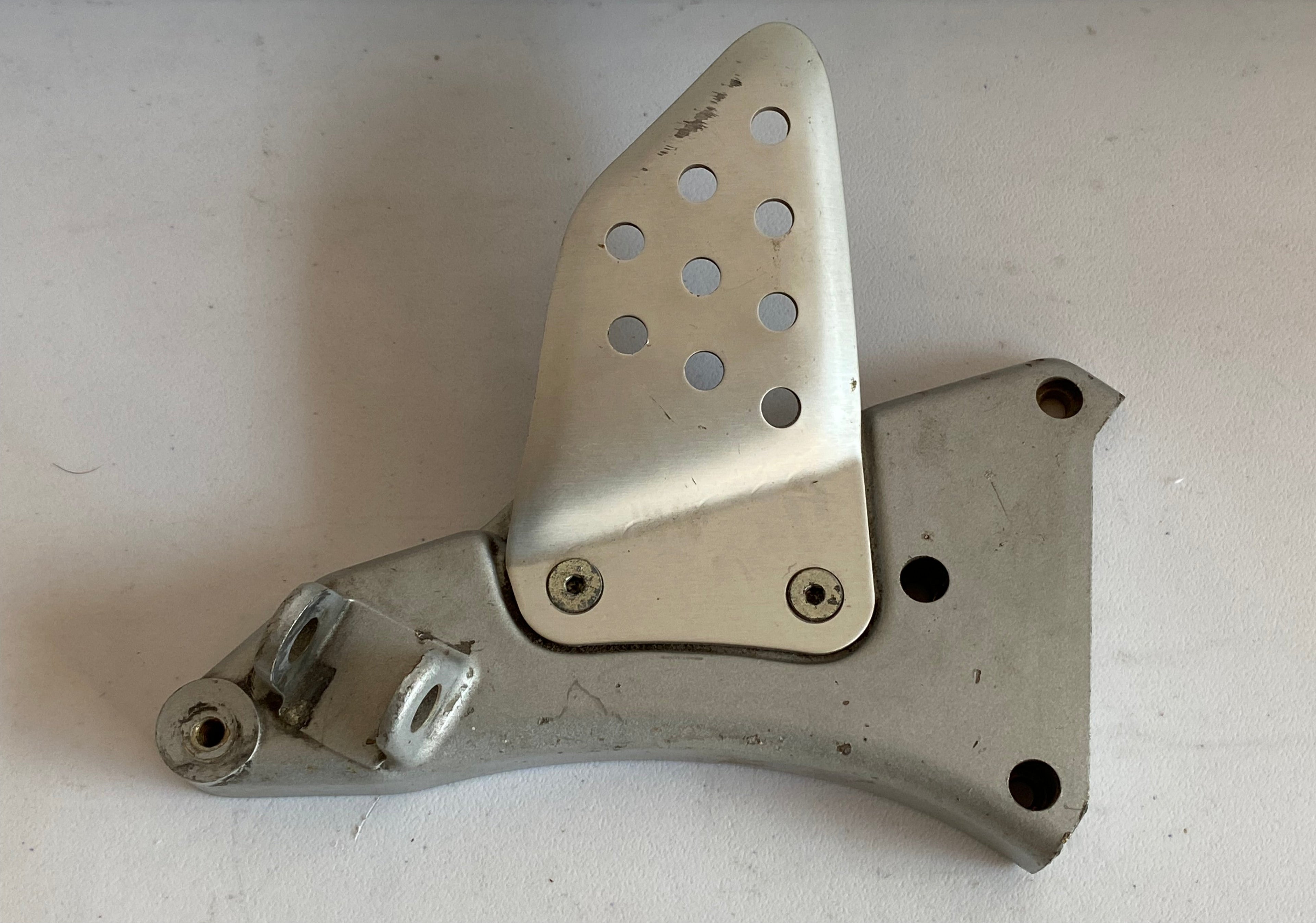BUELL Right Driver Footrest Support OEM REF: N401.02A8 / N0555.02A8